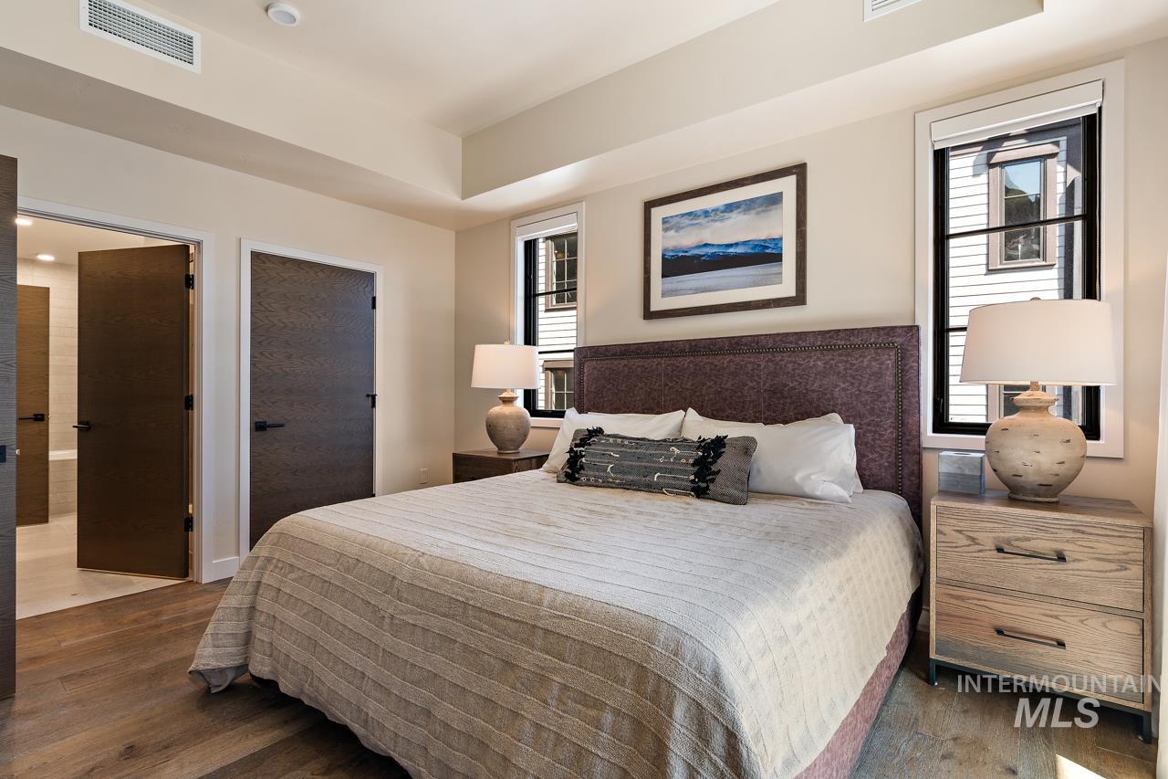 740 Village Drive Unit: 306