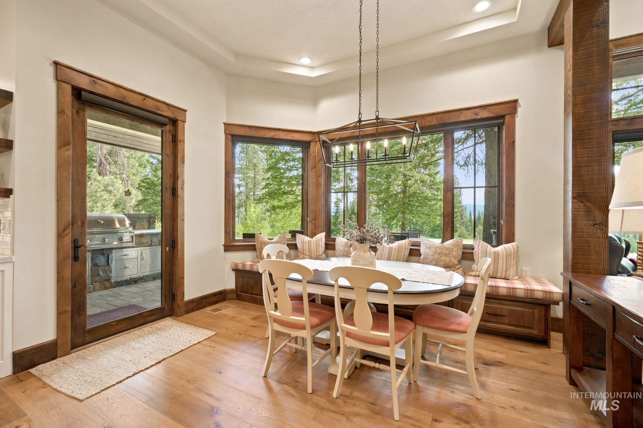 976 Discovery Drive