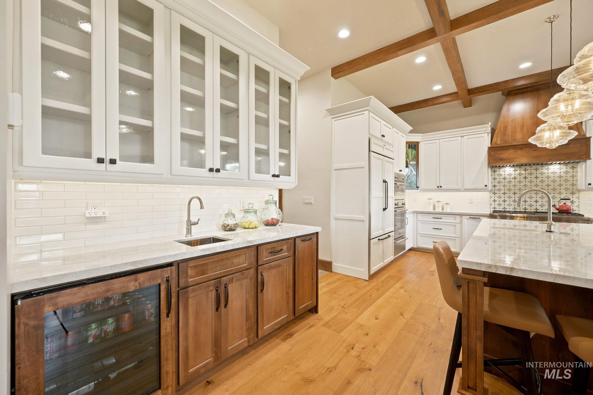 976 Discovery Drive
