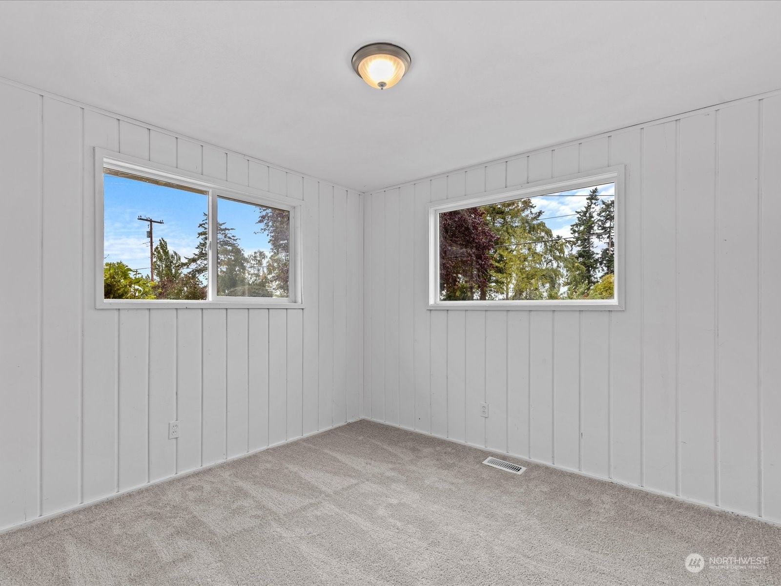 1324 Orchard Loop
