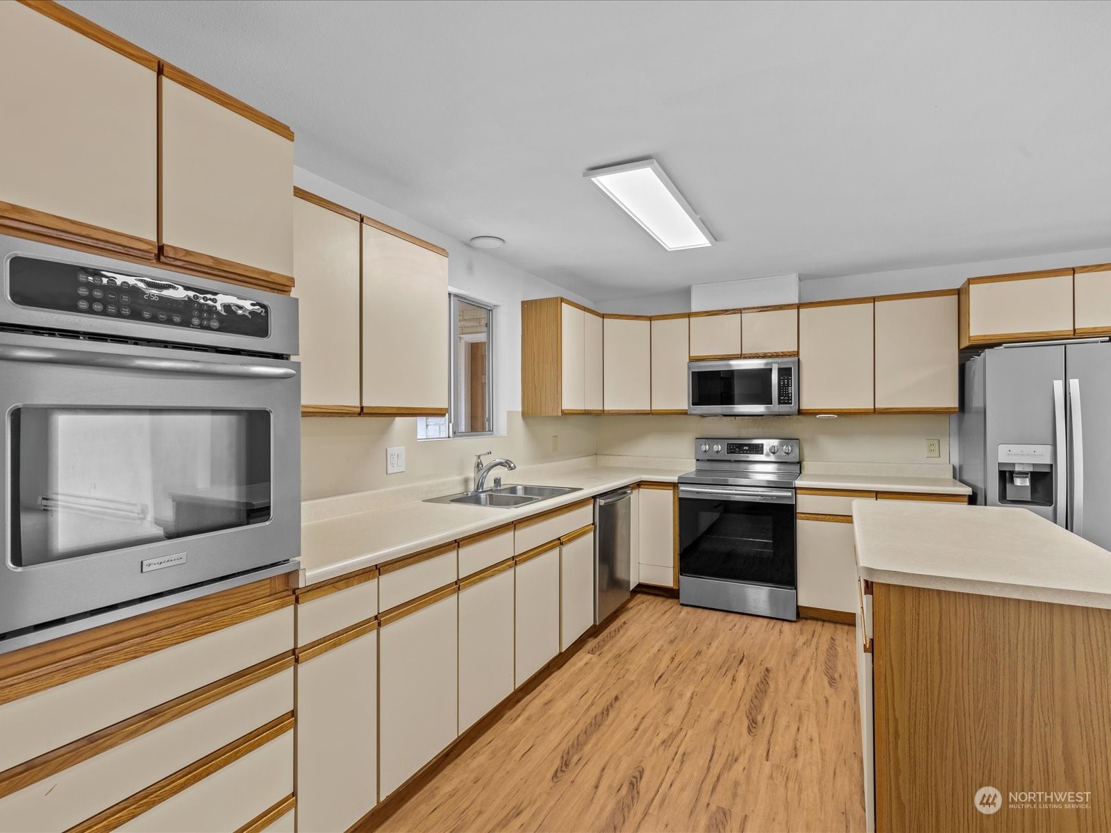 1324 Orchard Loop