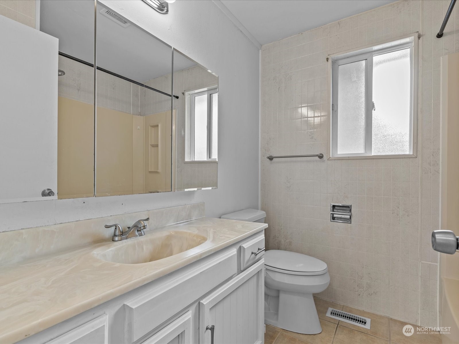 1324 Orchard Loop