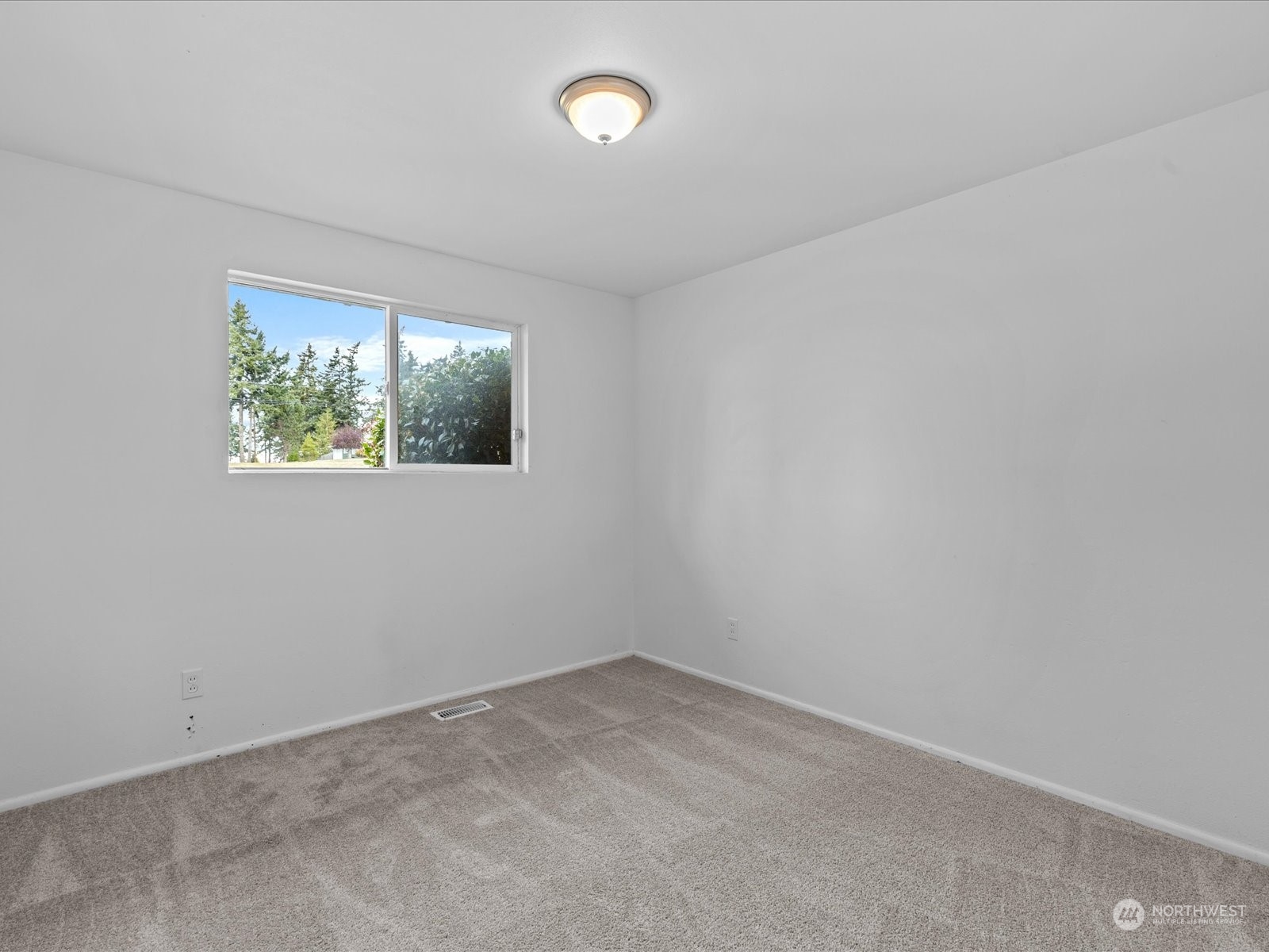 1324 Orchard Loop