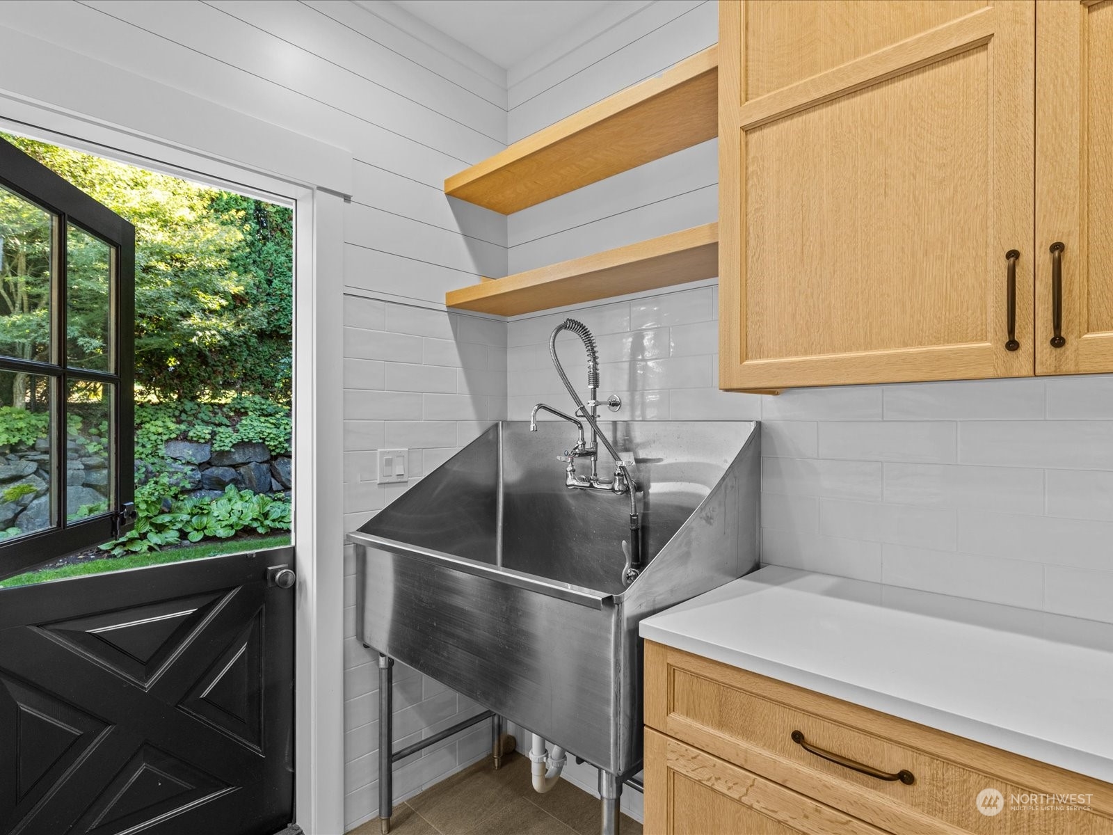 6524 112th Avenue NE