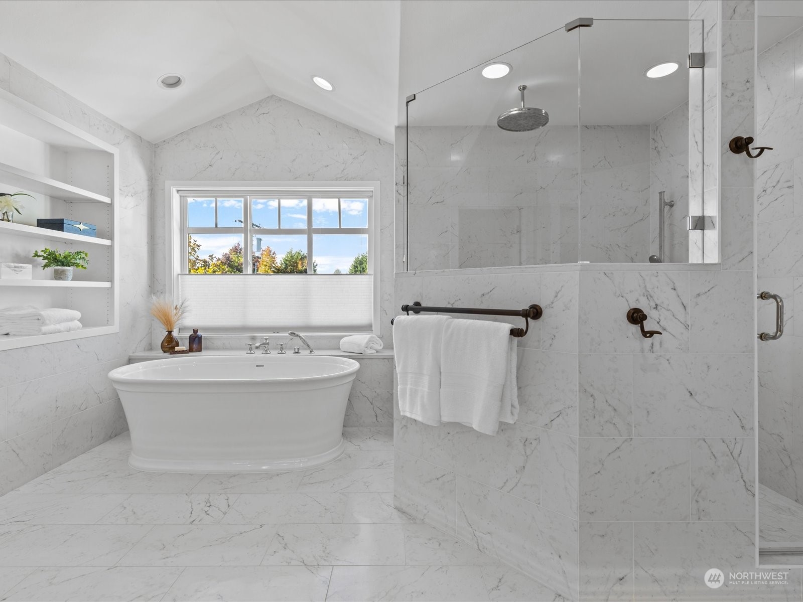 6524 112th Avenue NE