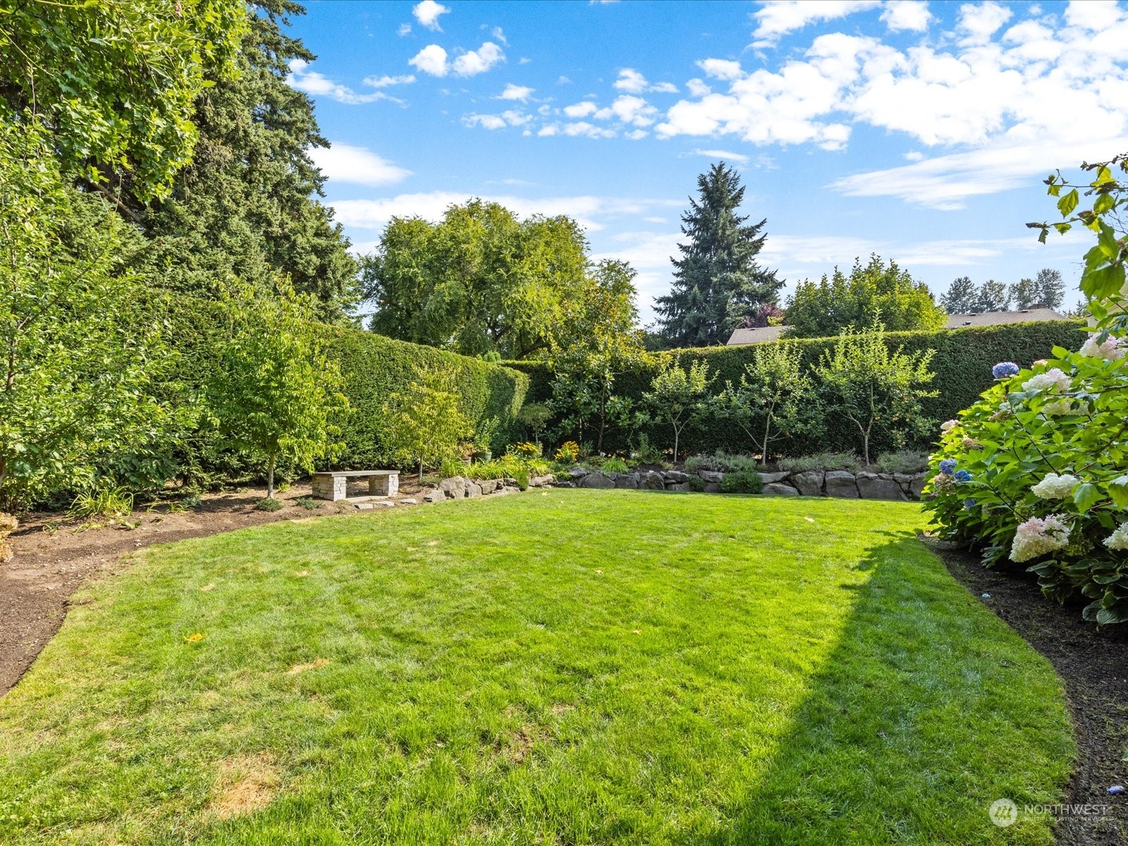 6524 112th Avenue NE