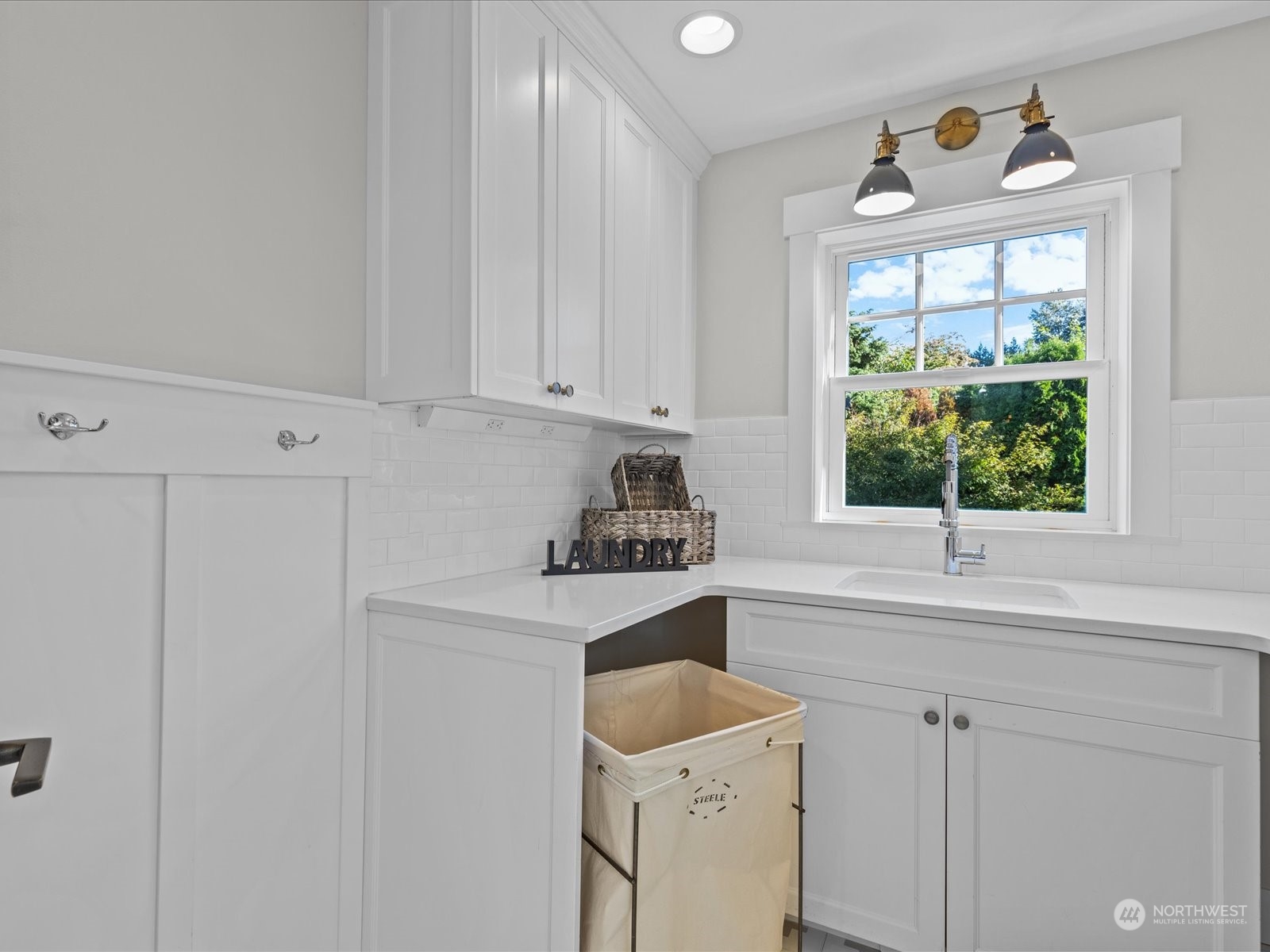 6524 112th Avenue NE