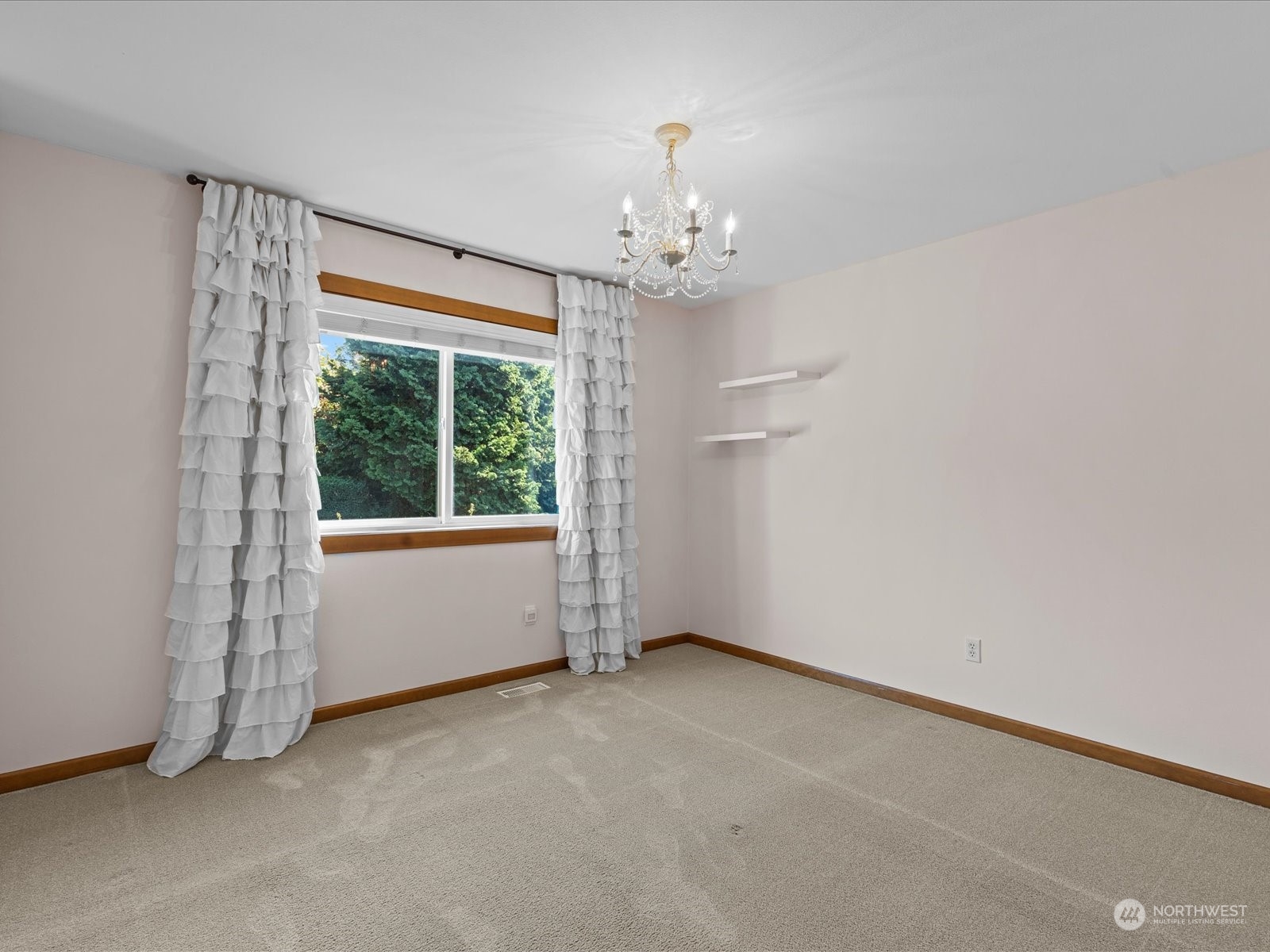 6524 112th Avenue NE