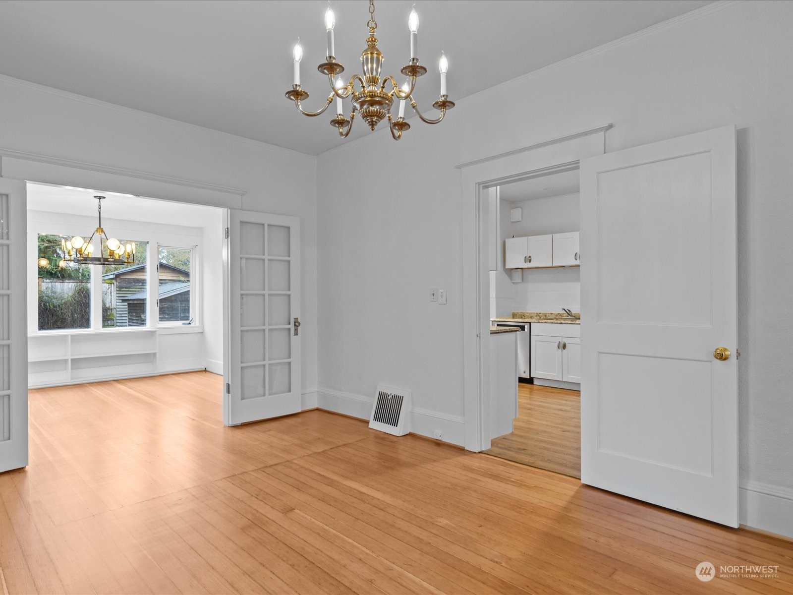 3507 NE 44th Street