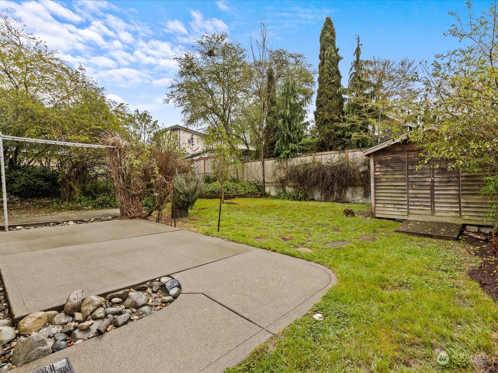 3507 NE 44th Street