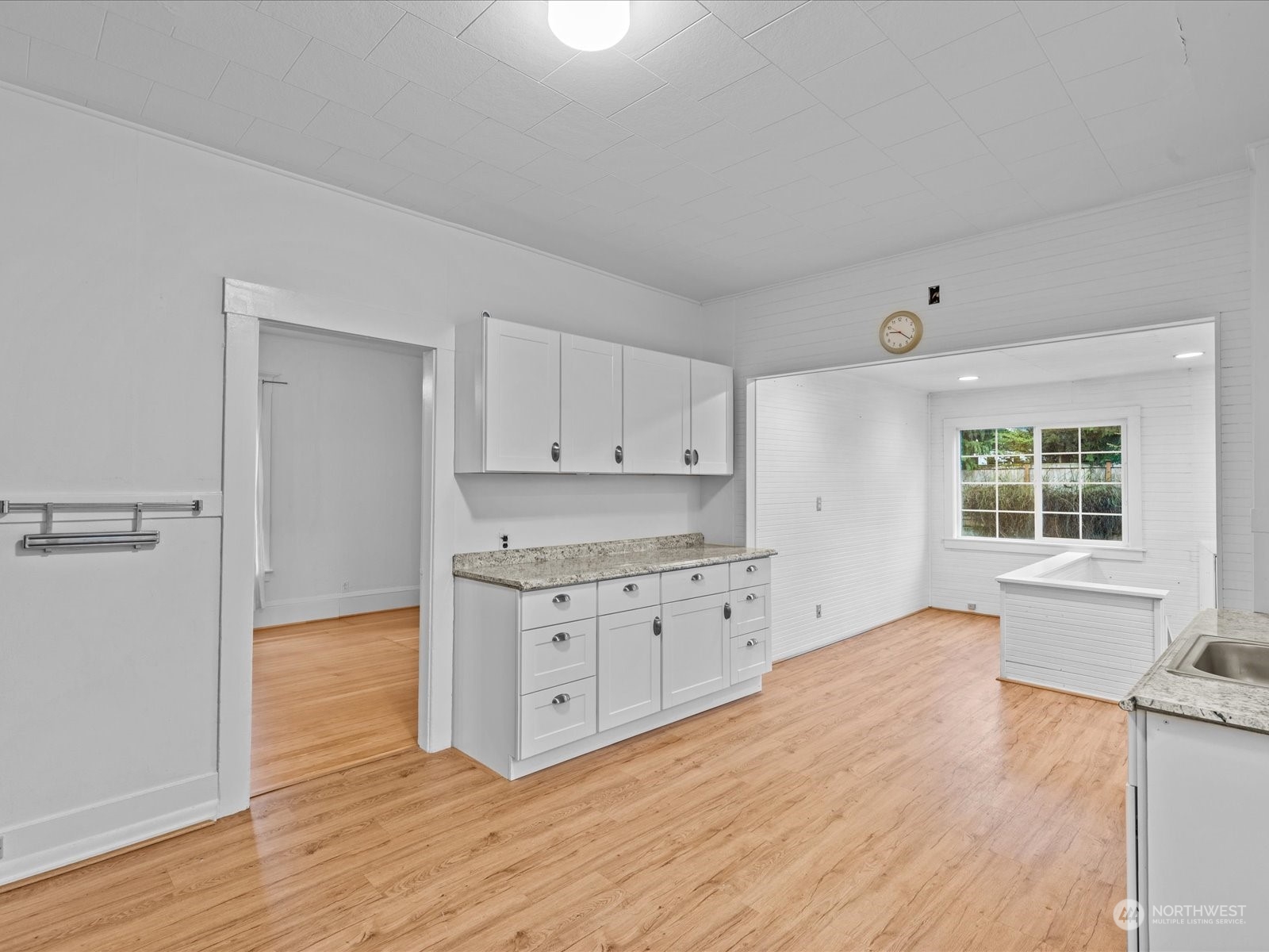 3507 NE 44th Street