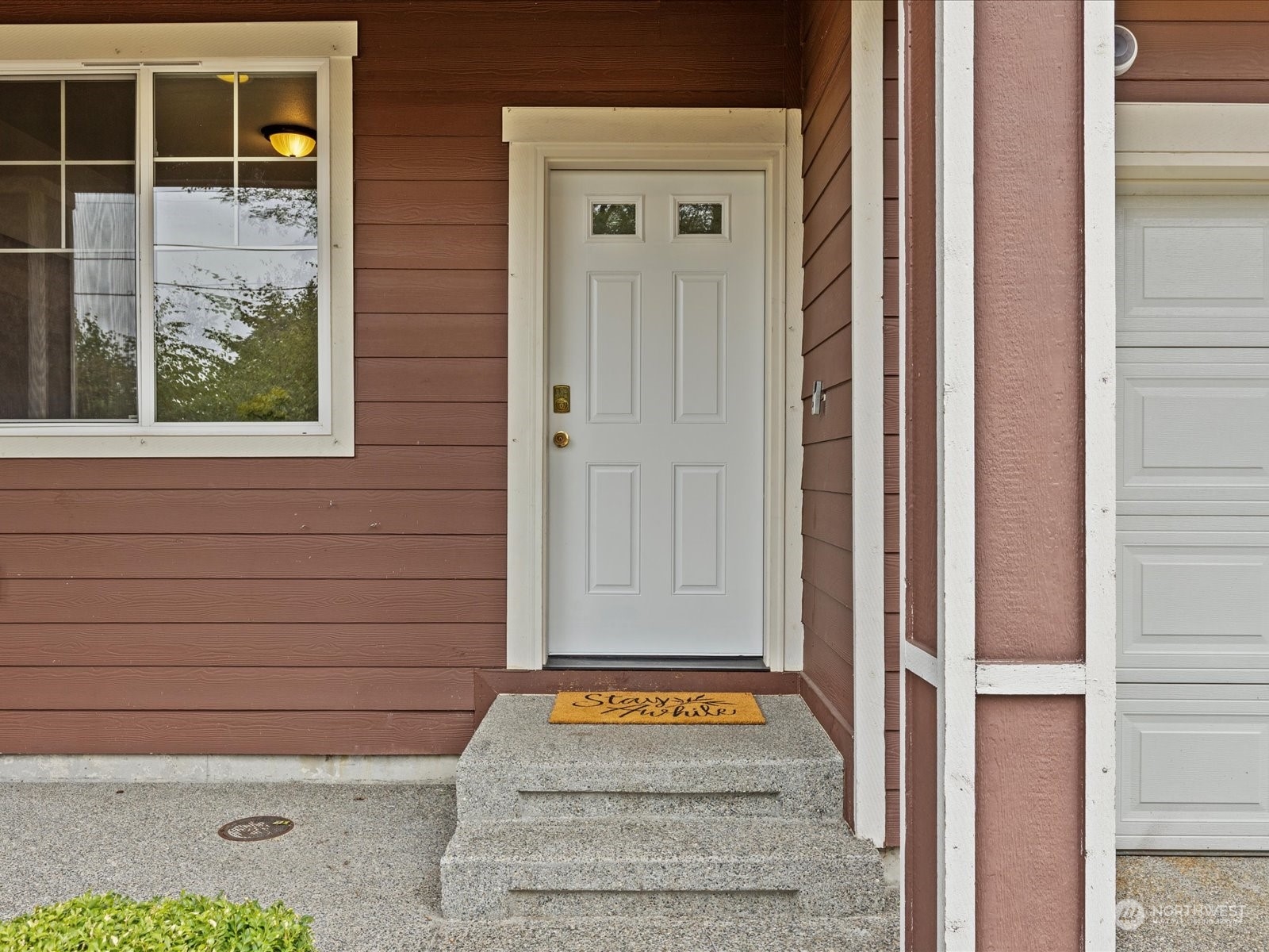 4526 NE 10th Street