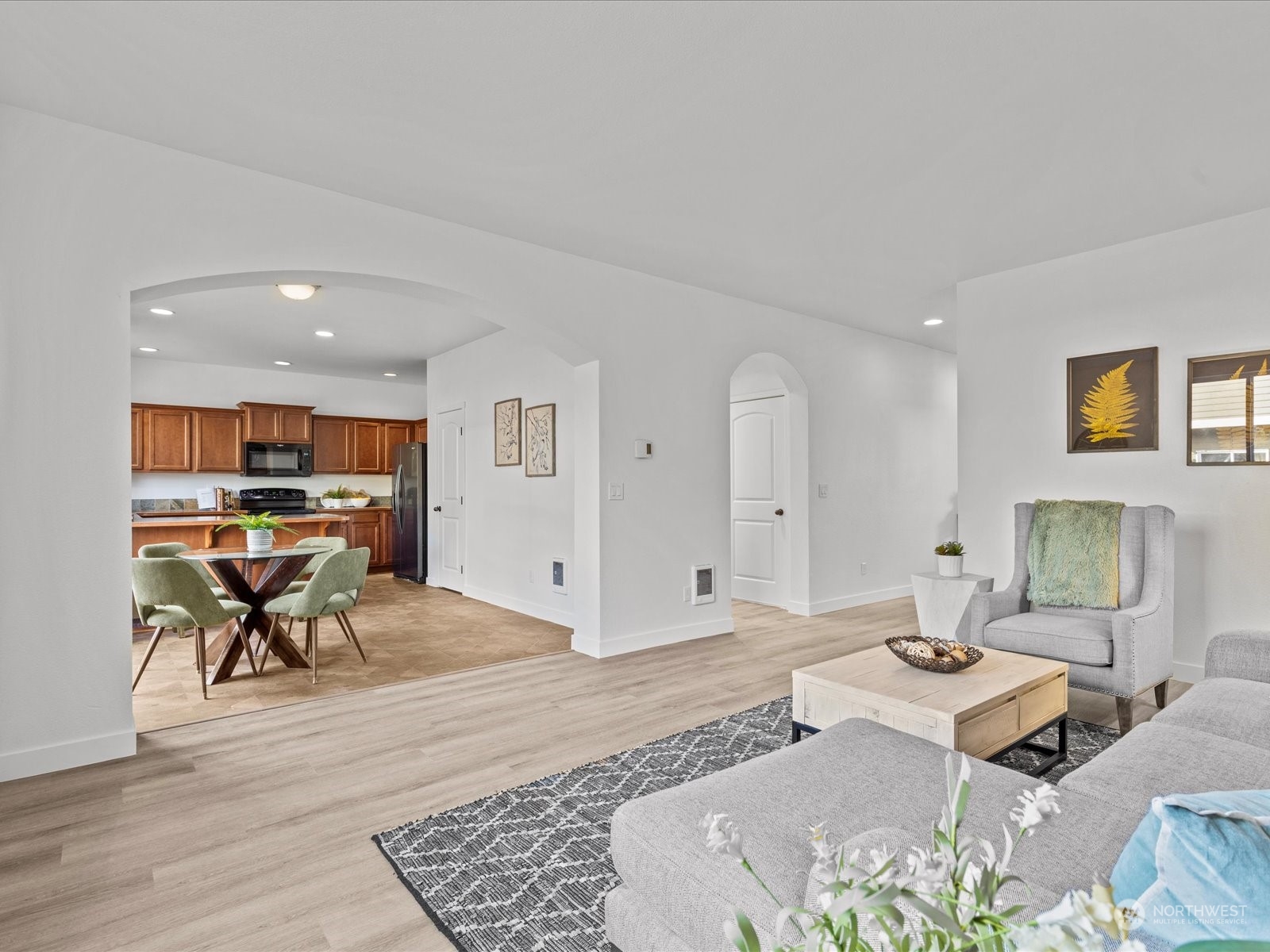 4526 NE 10th Street