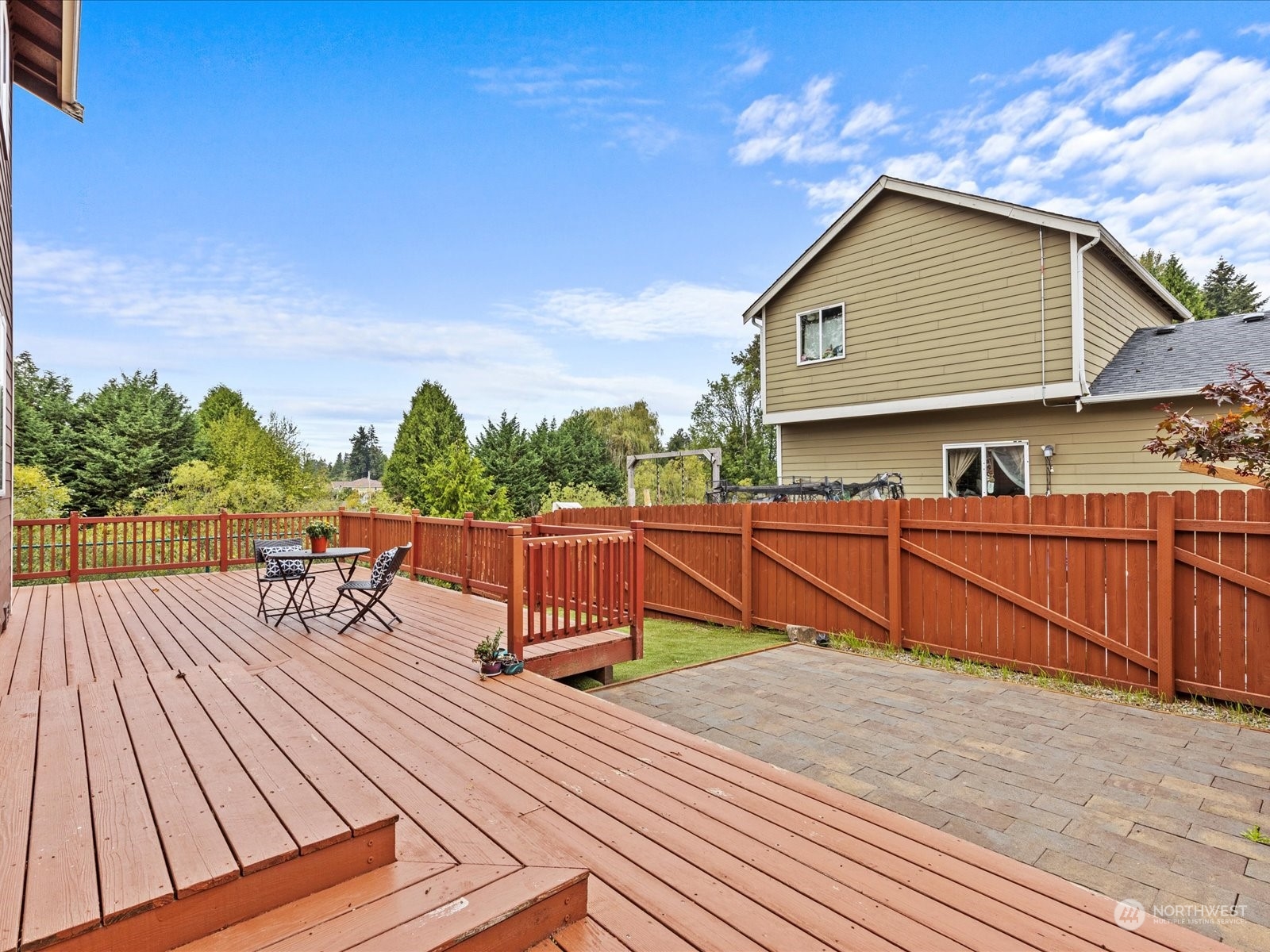 4526 NE 10th Street