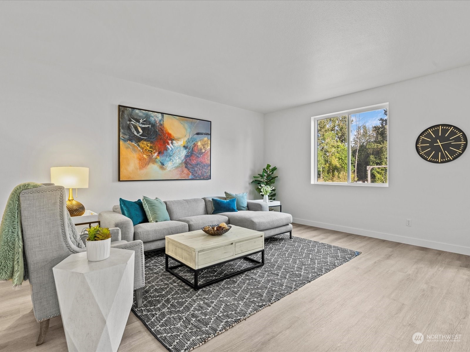 4526 NE 10th Street