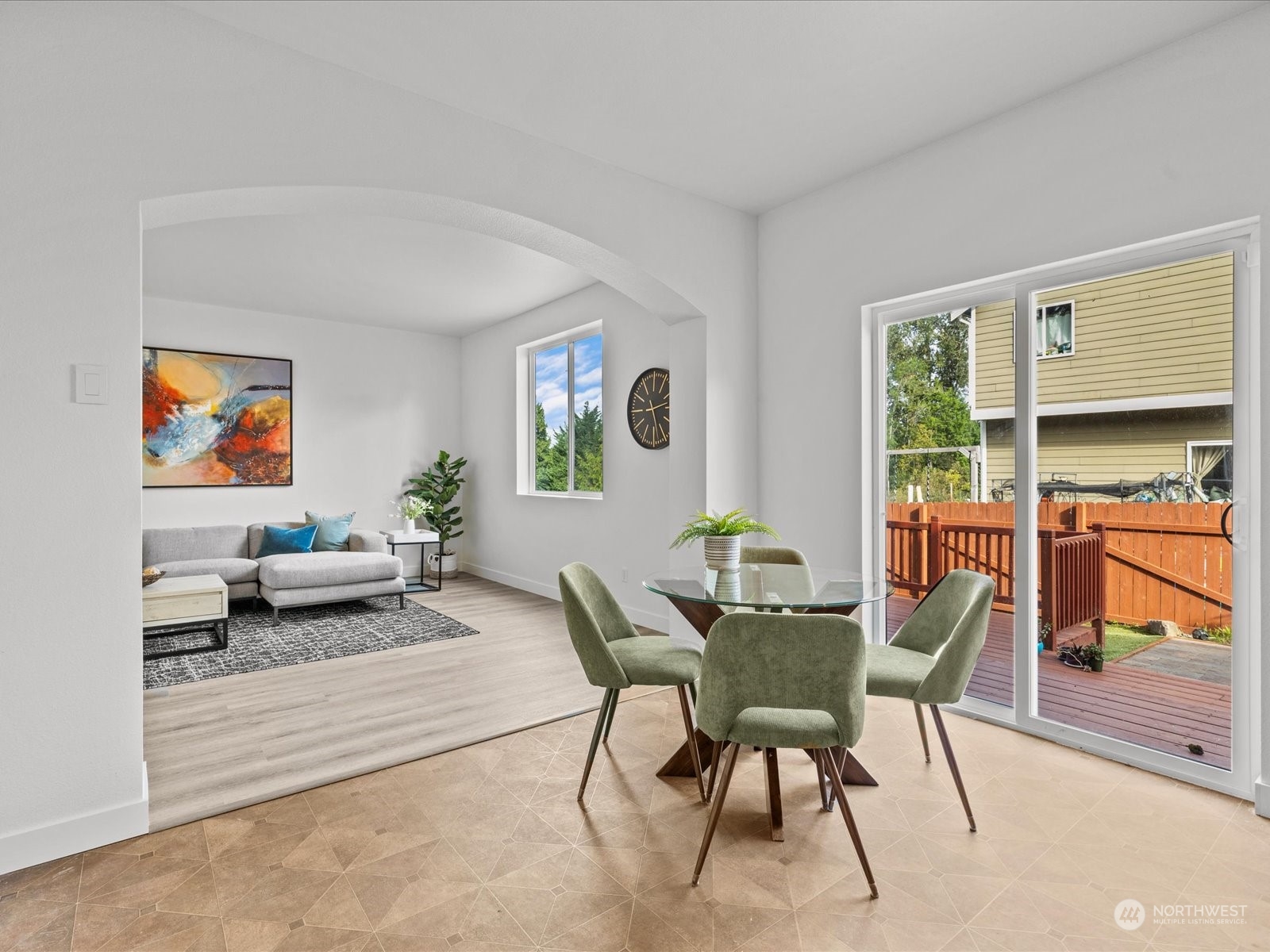 4526 NE 10th Street