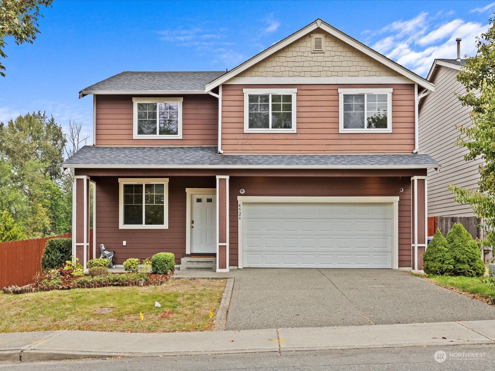 4526 NE 10th Street