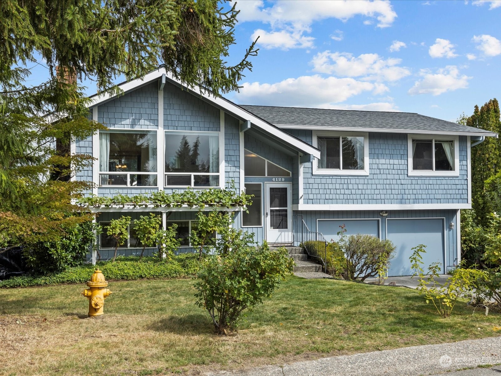6129 133rd Street SE