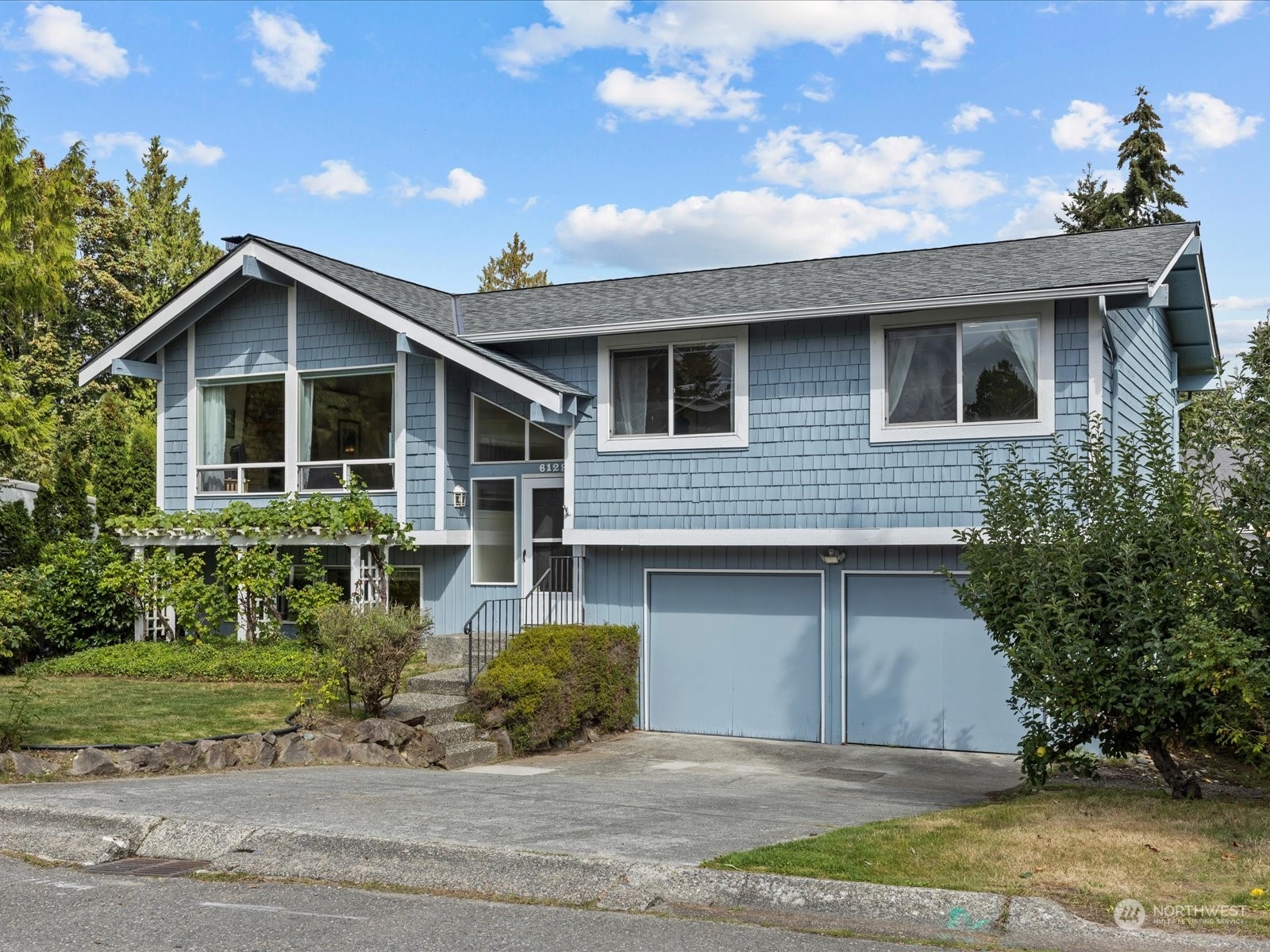 6129 133rd Street SE