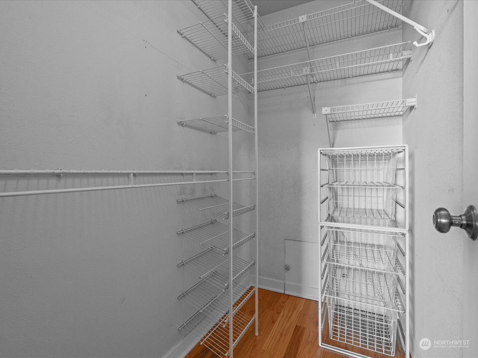406 10th Street Unit: C302
