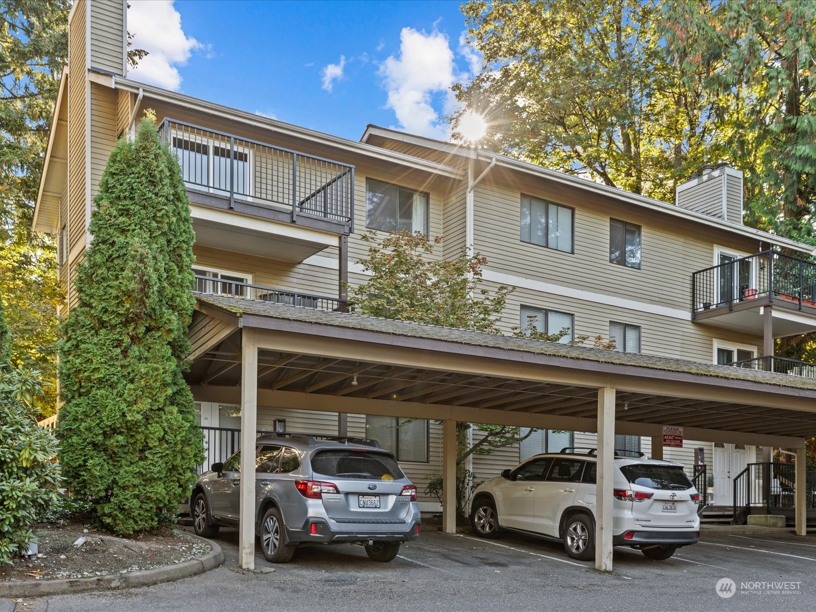 406 10th Street Unit: C302