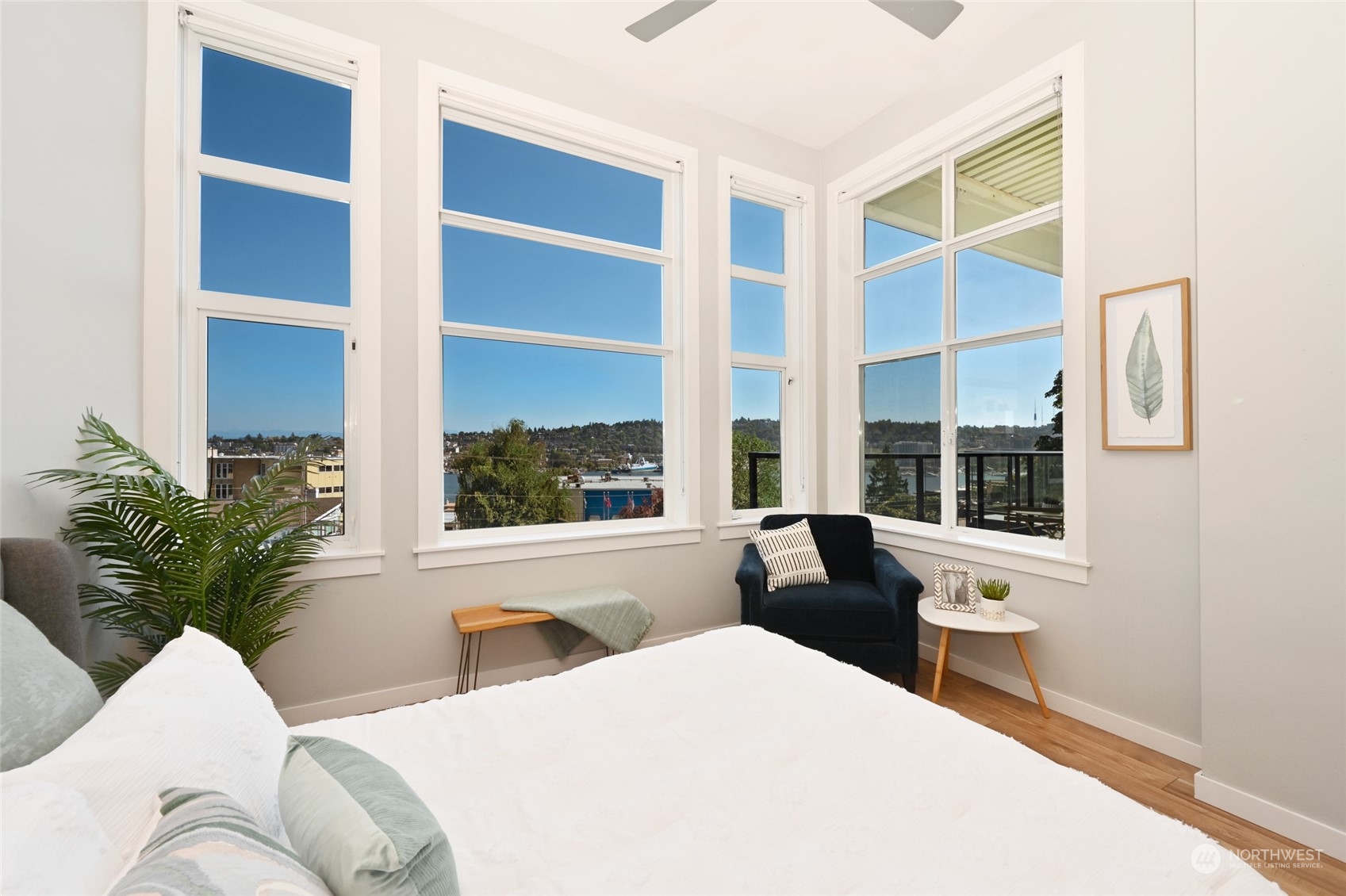 655 Crockett Street Unit: B106