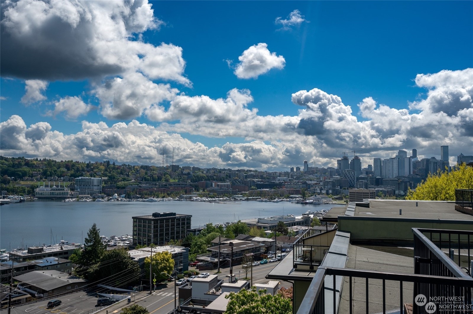 655 Crockett Street Unit: B106
