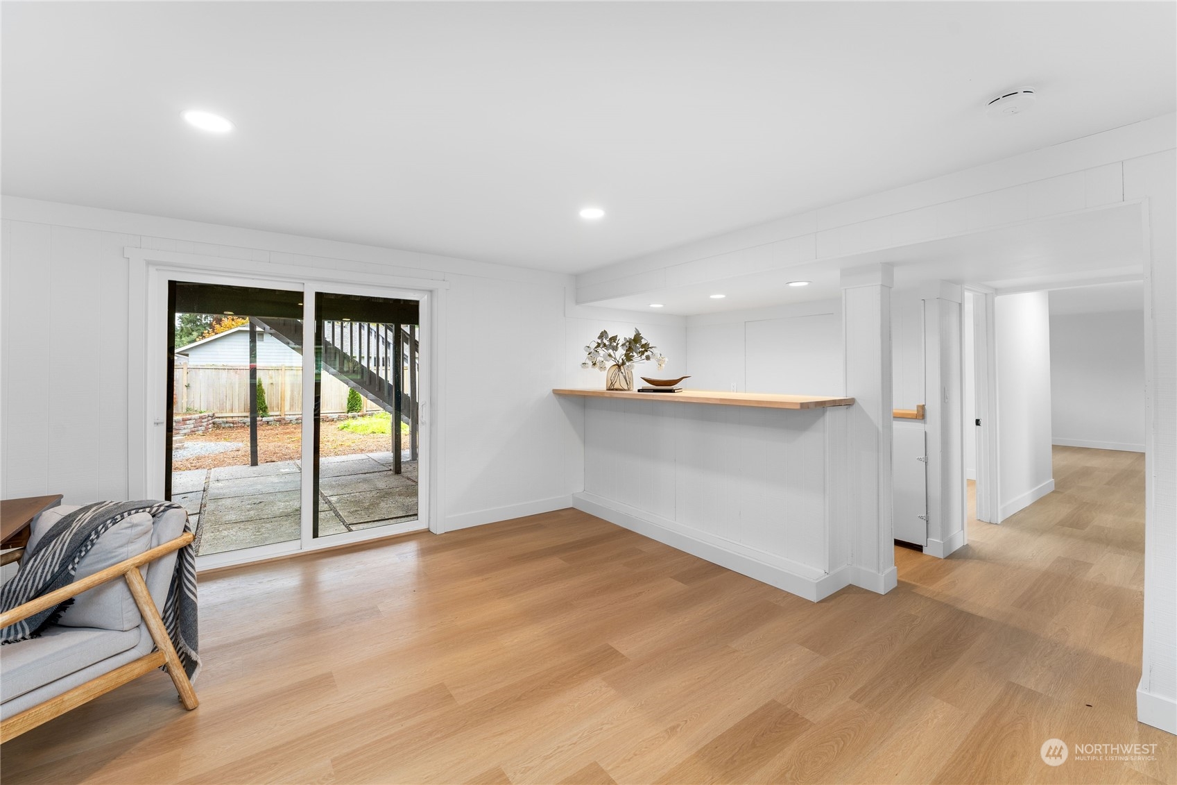 2422 Larlin Dr