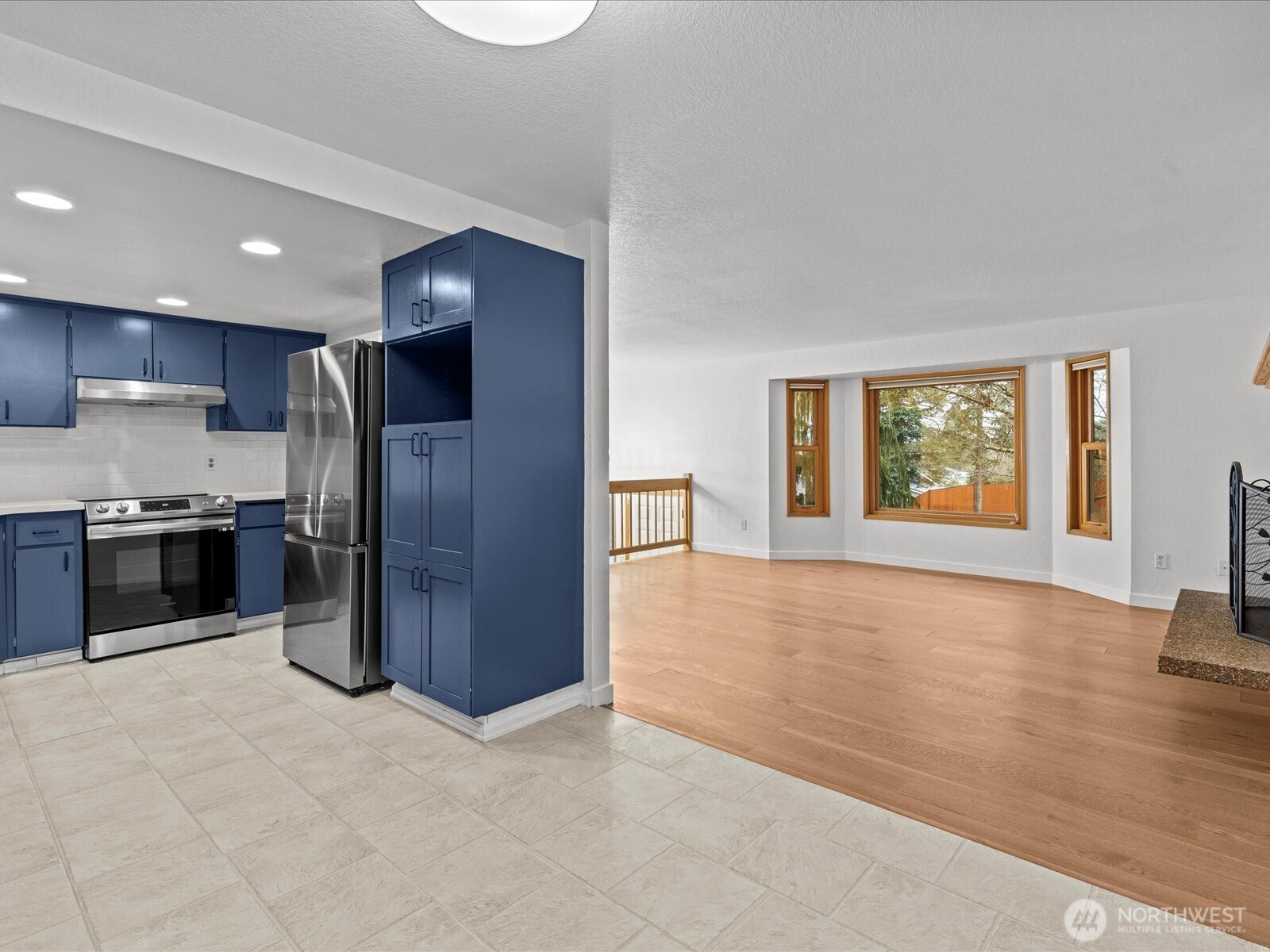 5505 93rd Drive SE