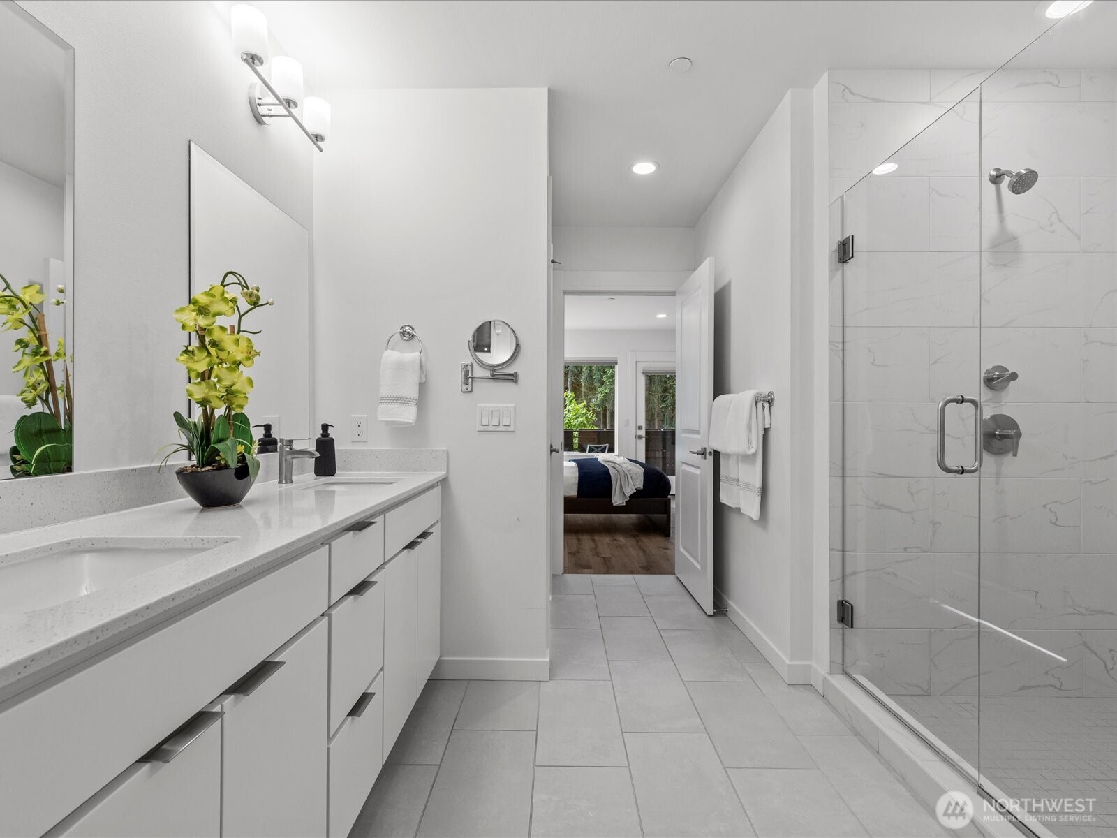 15528 NE 15th Place Unit: 201