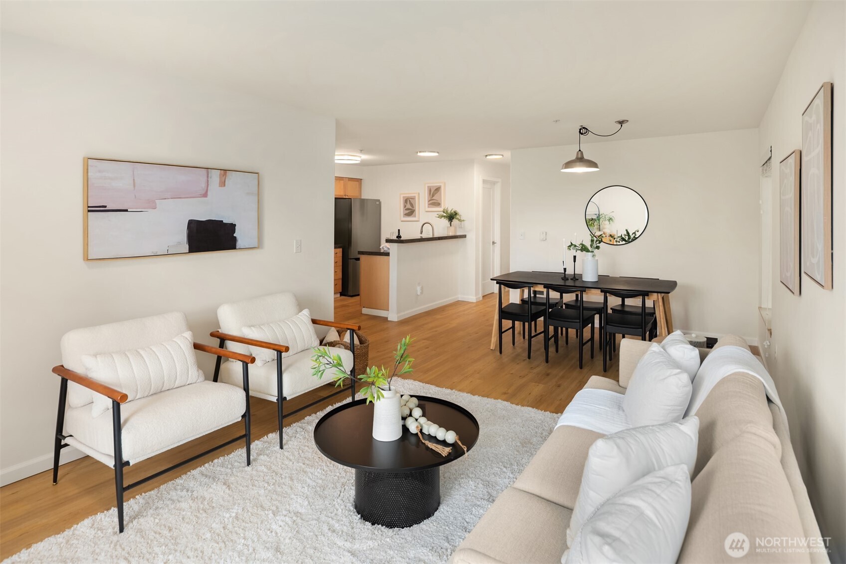 9057 Greenwood Avenue N Unit: 201