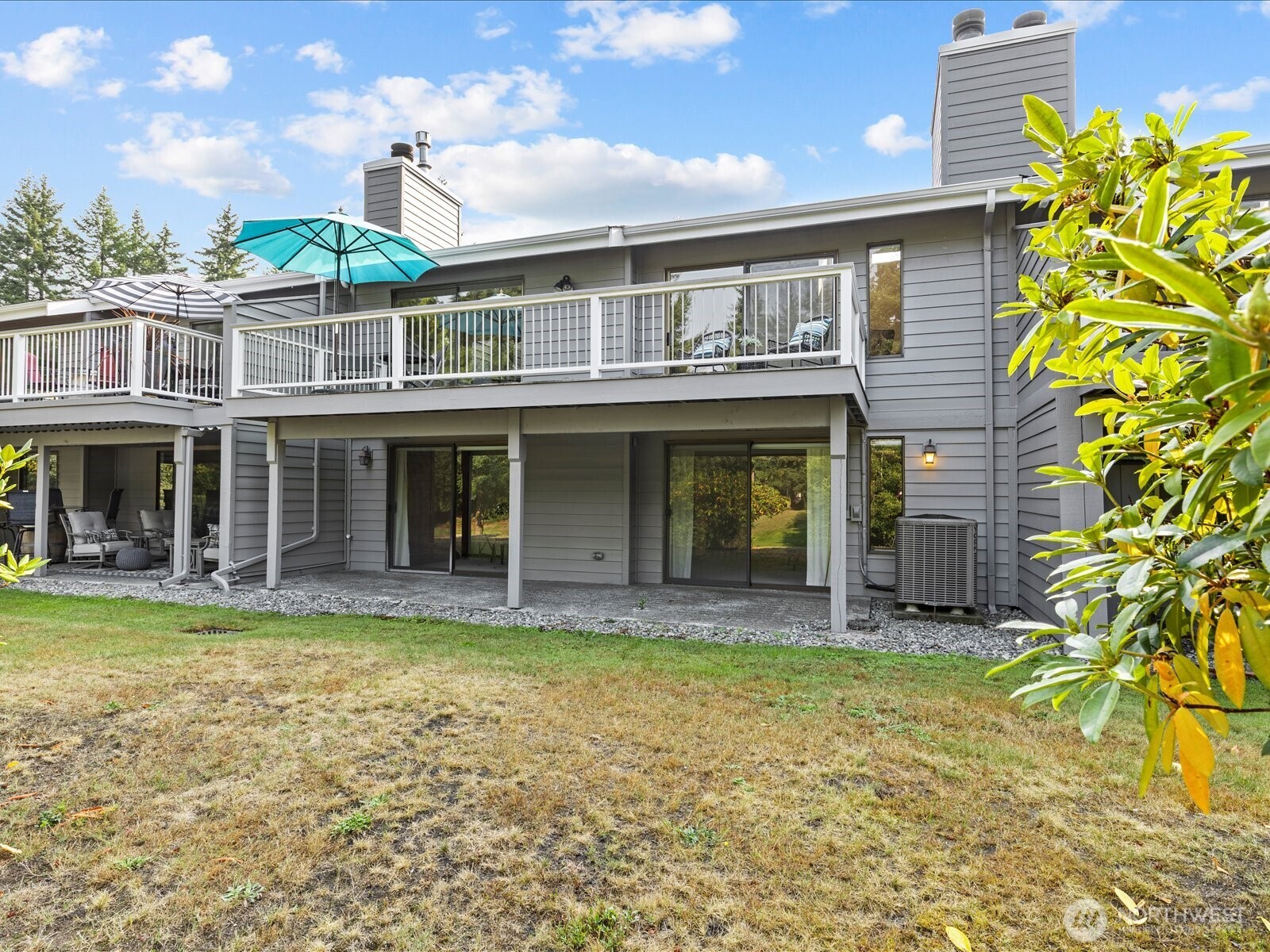 15000 Village Green Drive Unit: 19