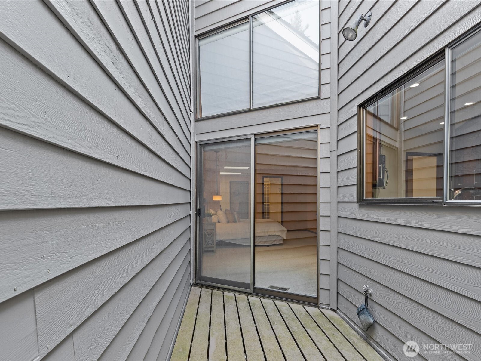 15000 Village Green Drive Unit: 19