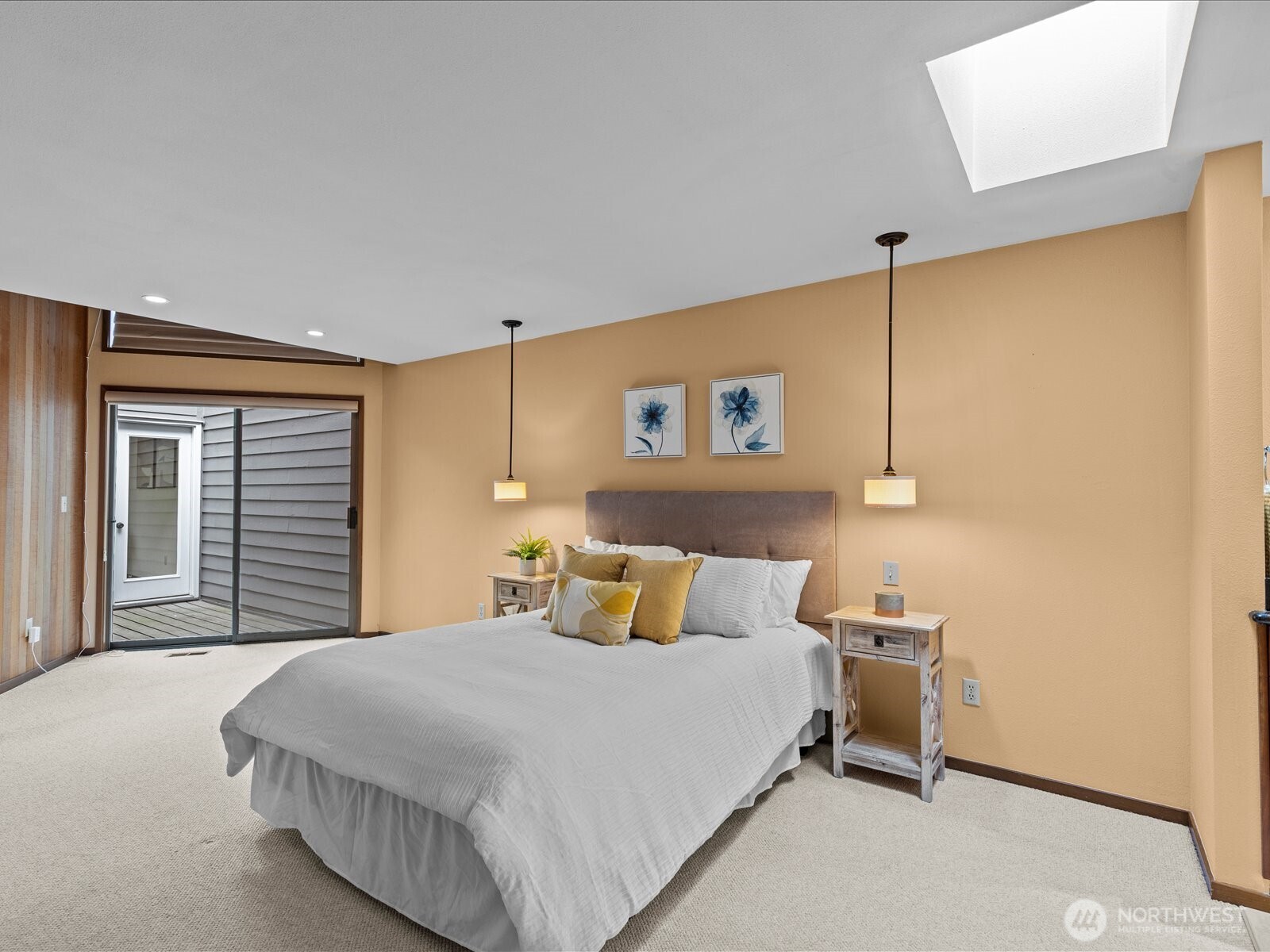 15000 Village Green Drive Unit: 19