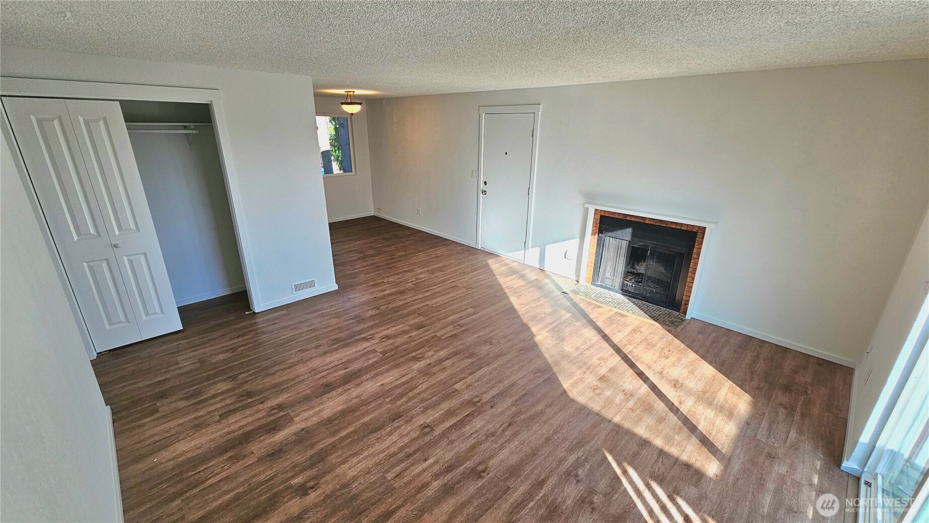 514 124th Place SW Unit: 1-4