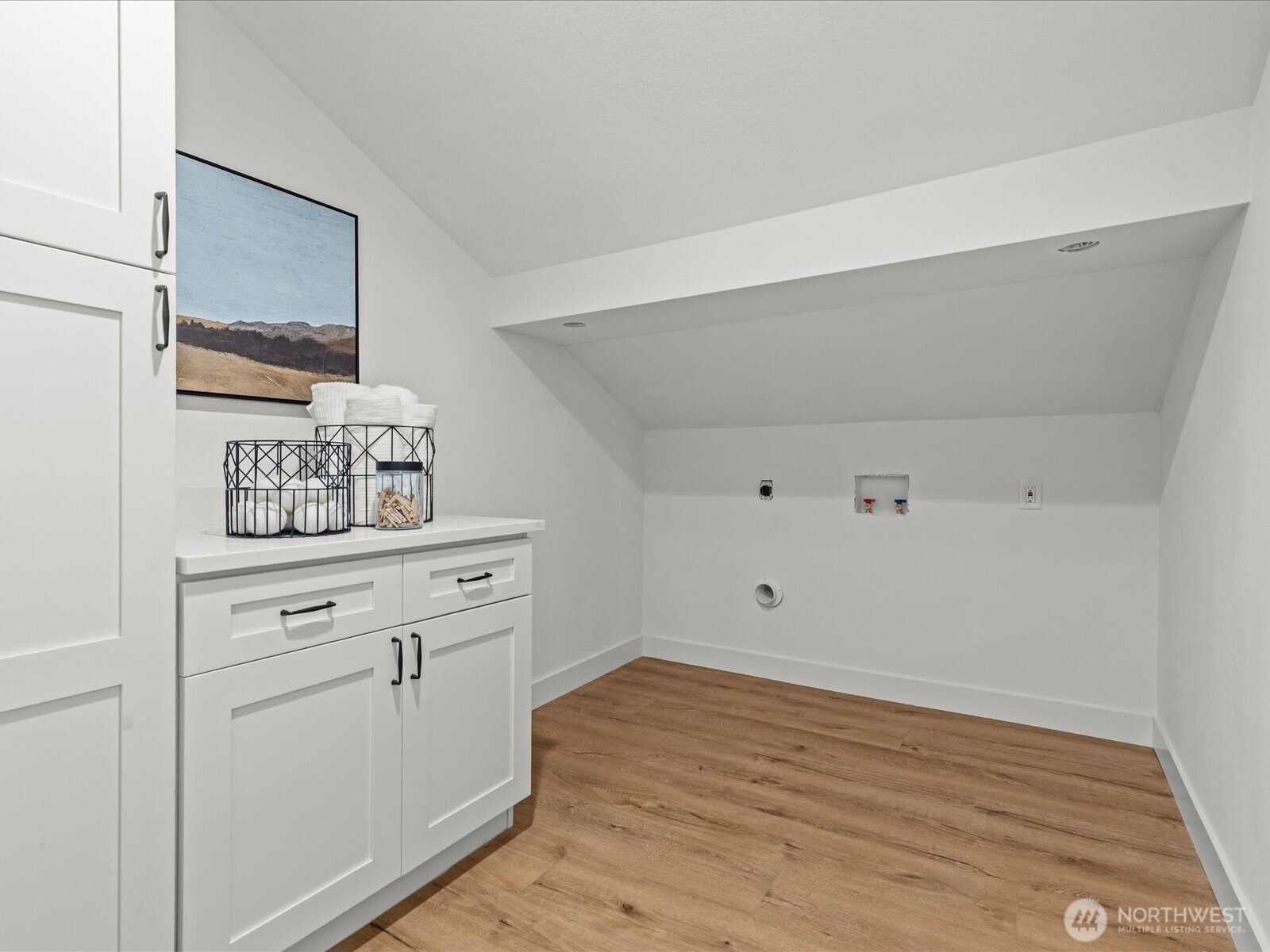 19104 17th Avenue NW