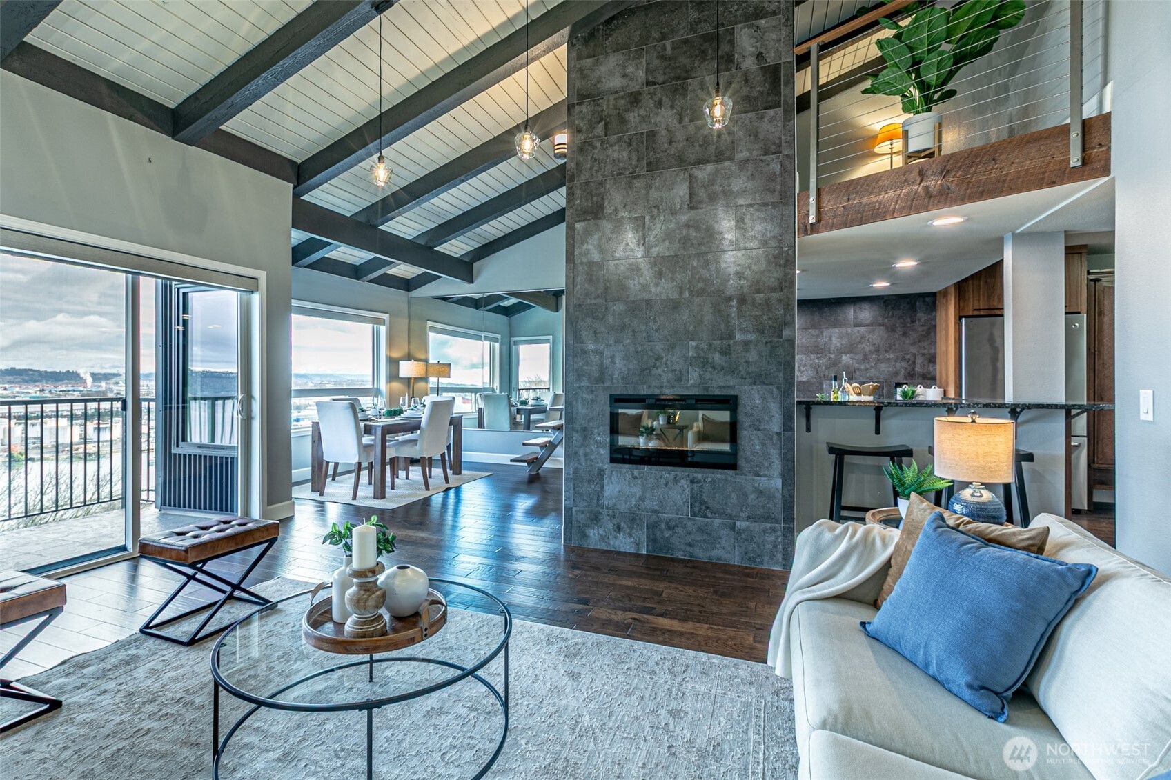 525 Broadway Unit: 408