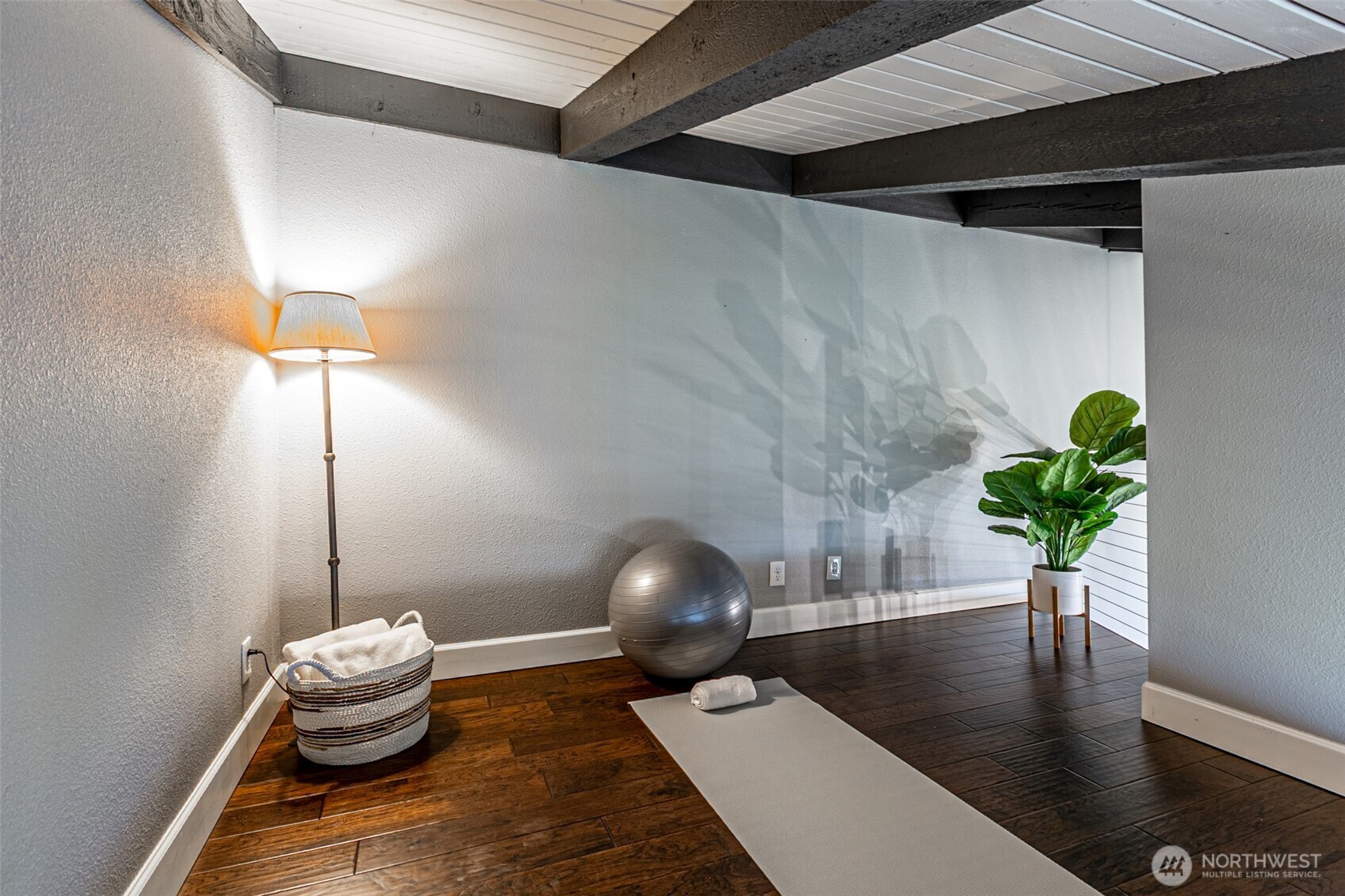 525 Broadway Unit: 408