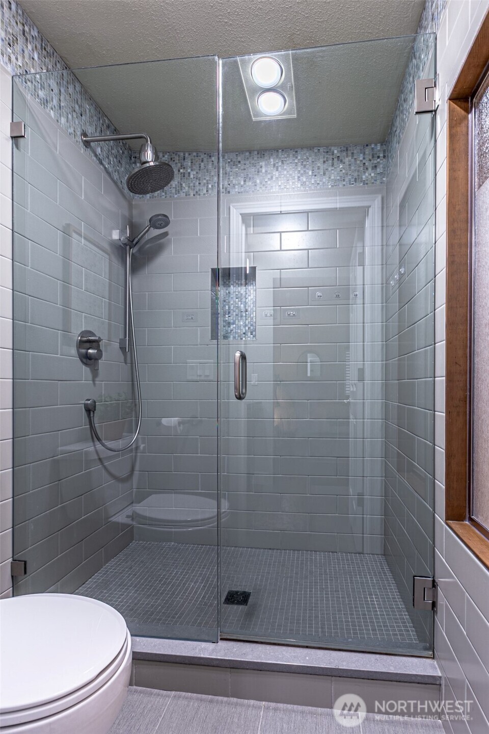 525 Broadway Unit: 408