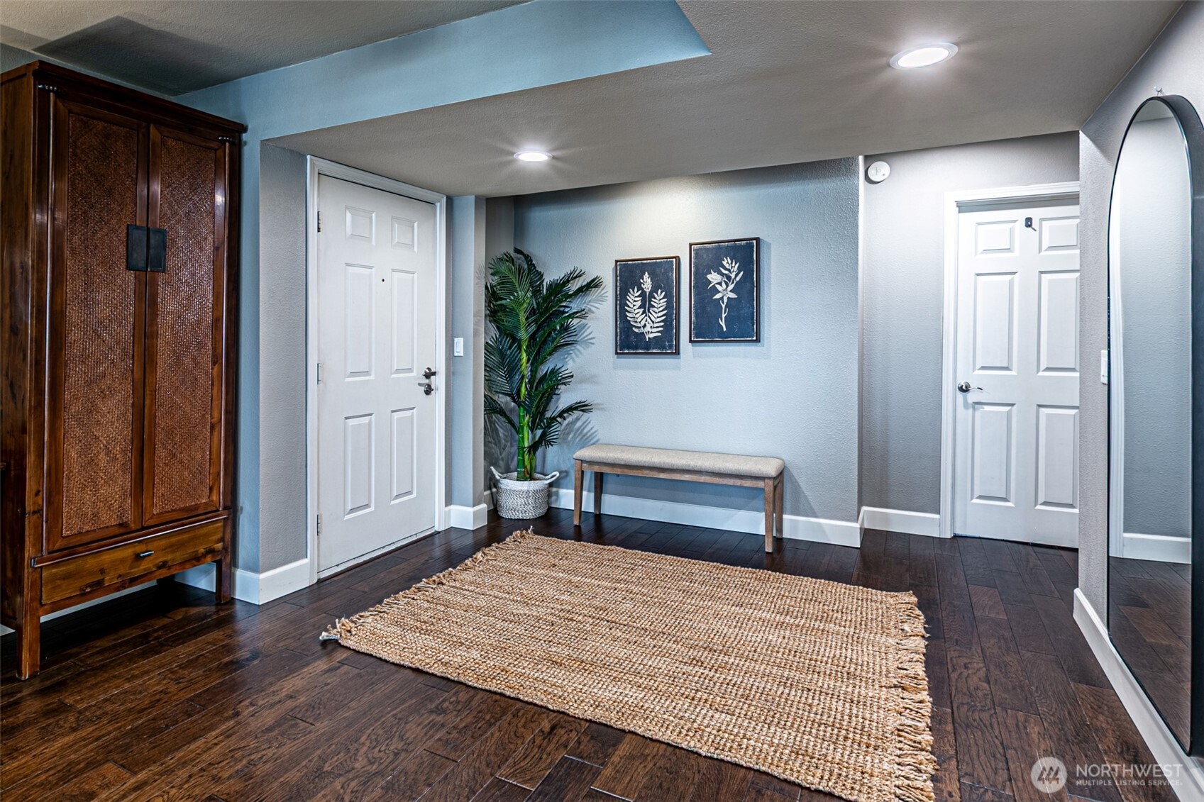 525 Broadway Unit: 408