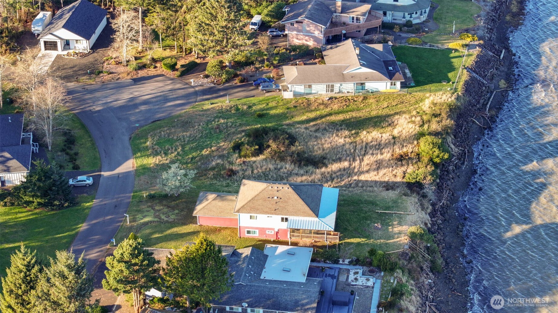 518 Chinook Avenue SE