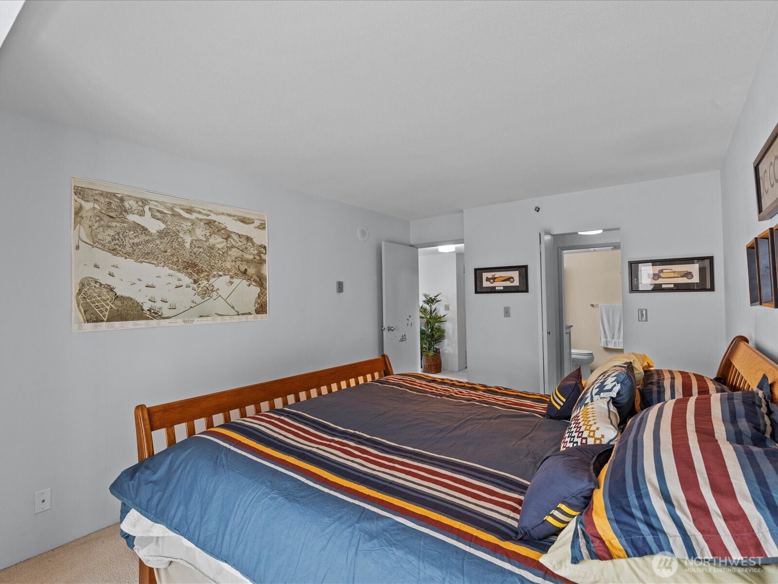 121 Vine Street Unit: 601