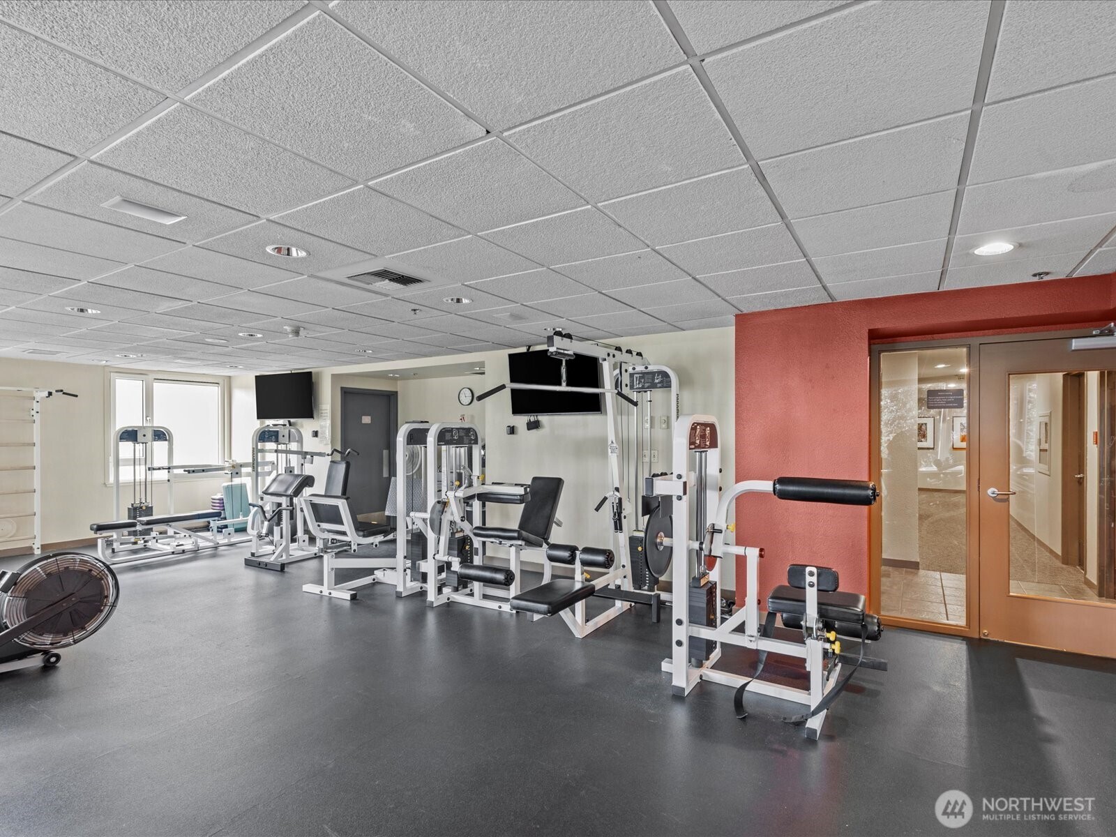 121 Vine Street Unit: 601