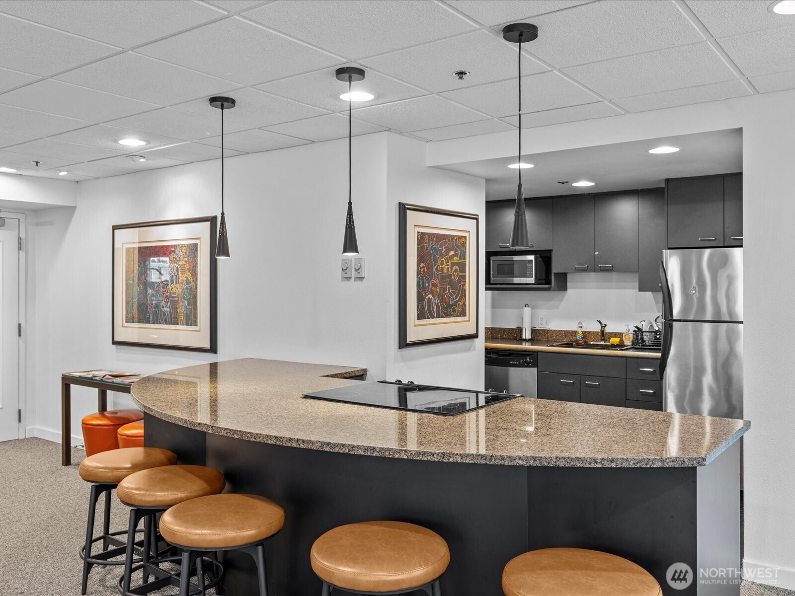 121 Vine Street Unit: 601