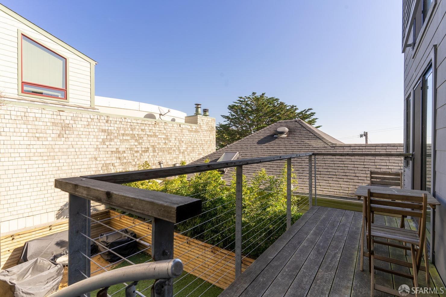 138 Lower Terrace