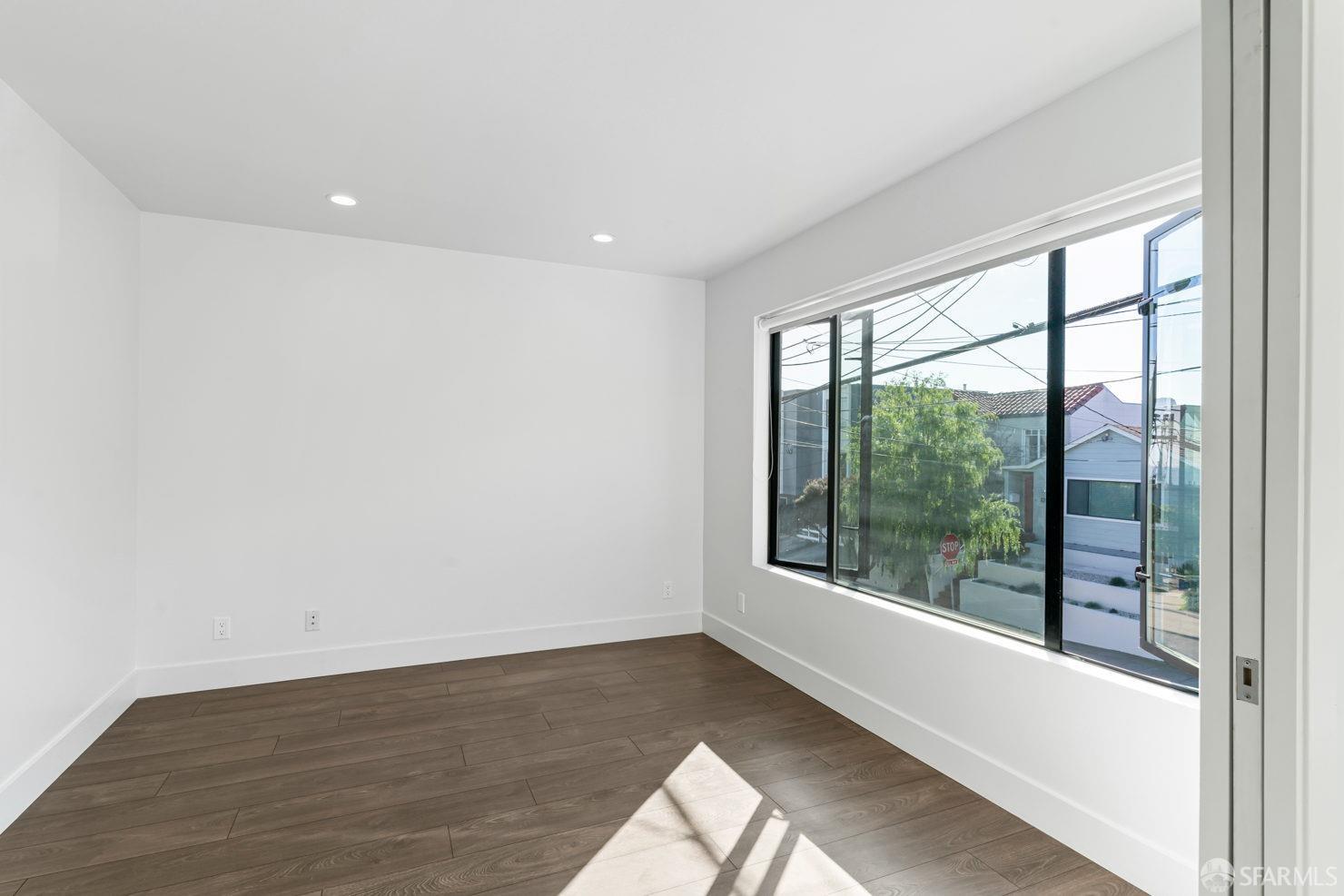 138 Lower Terrace