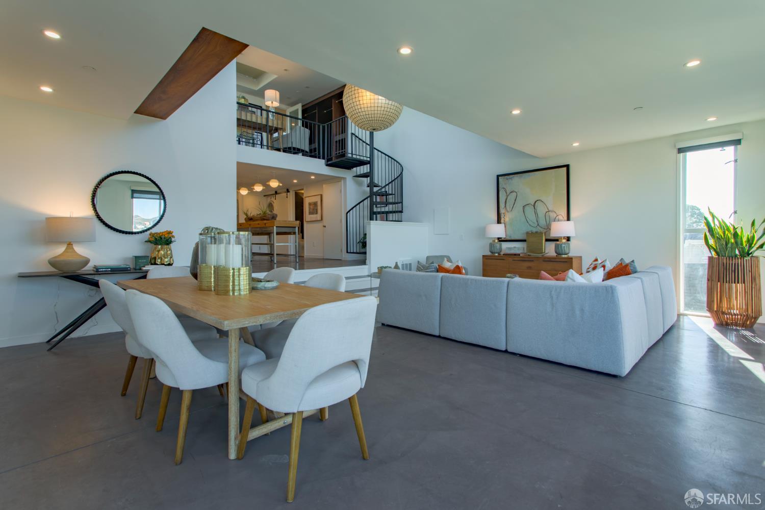 633 Hampshire Street # 5