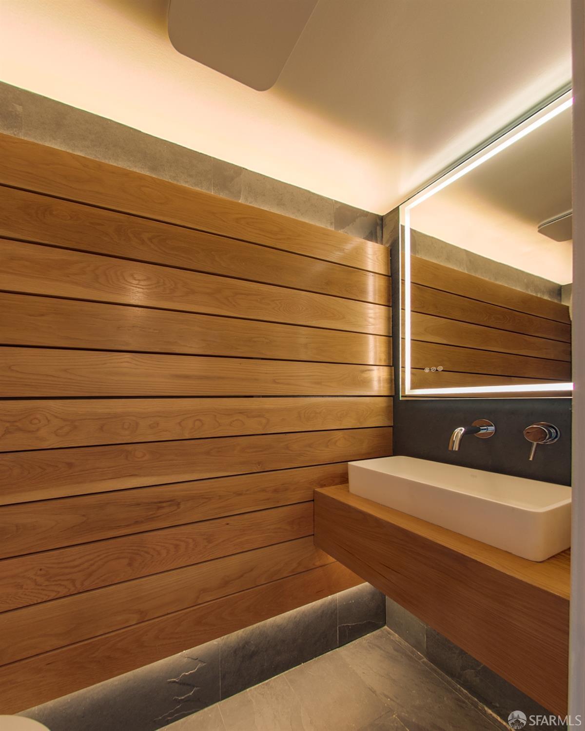 633 Hampshire Street # 5