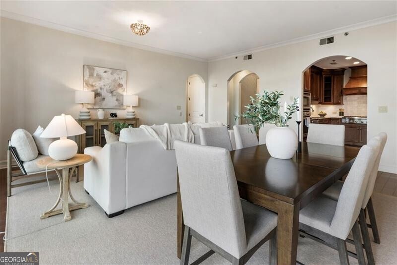 2233 Peachtree Road NE # 503