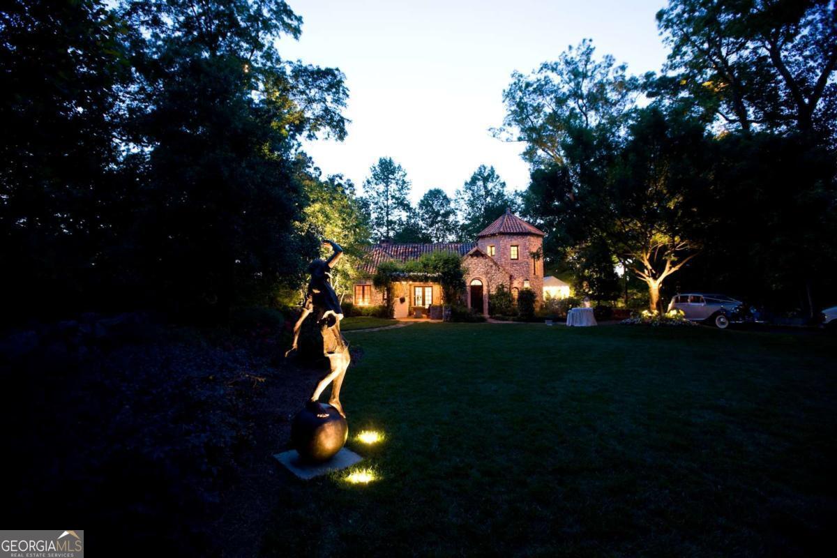 2100 West Wesley Road